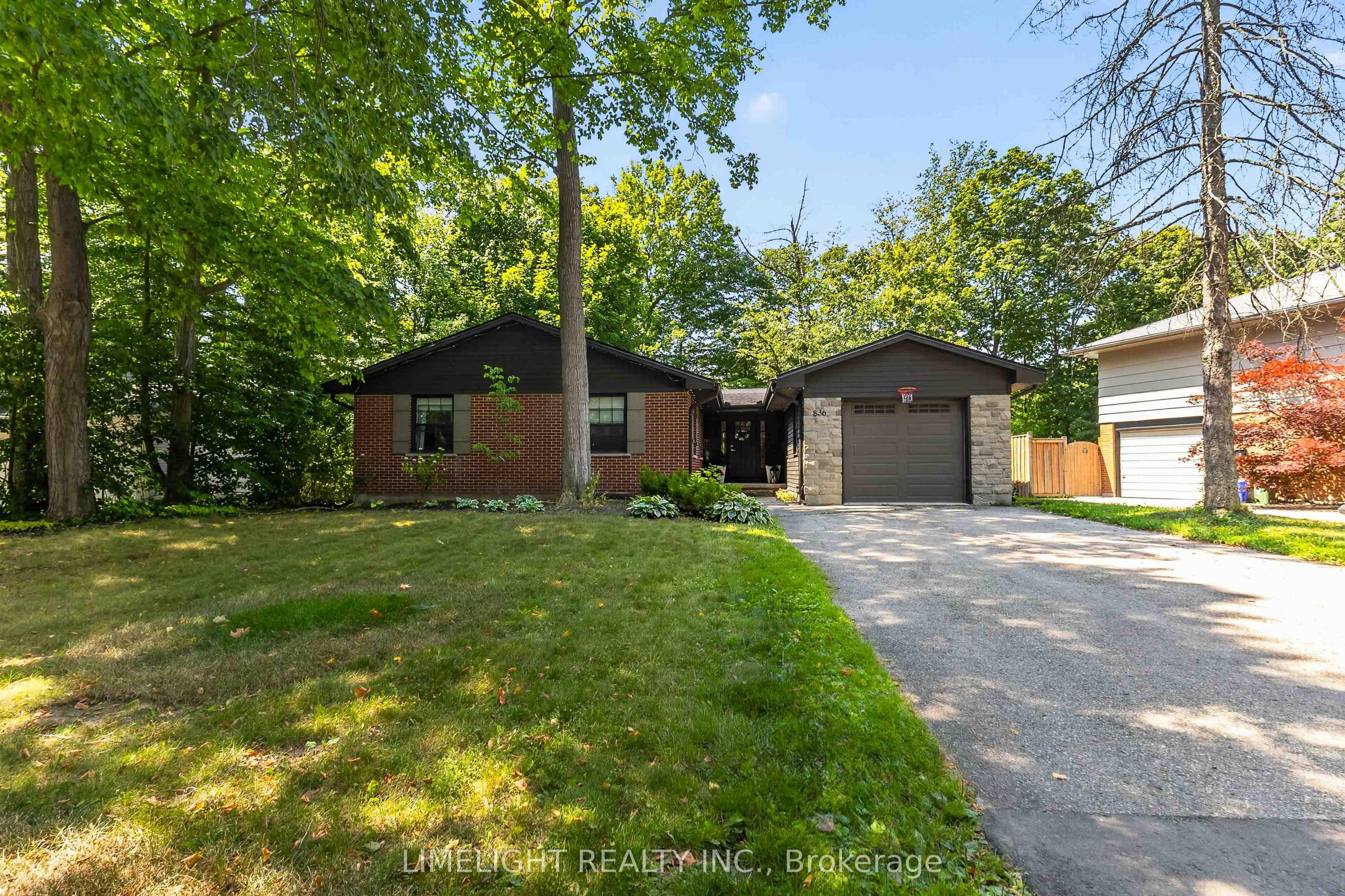 836 Manchester Road — photo 1