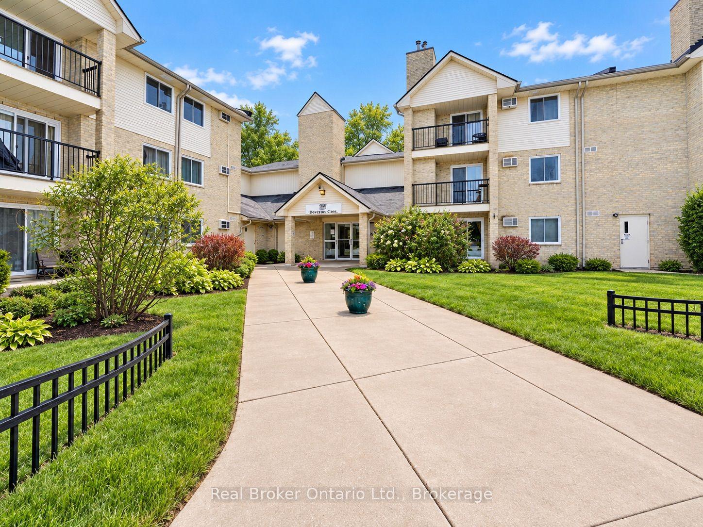 725 Deveron Crescent, Unit 101 — photo 1