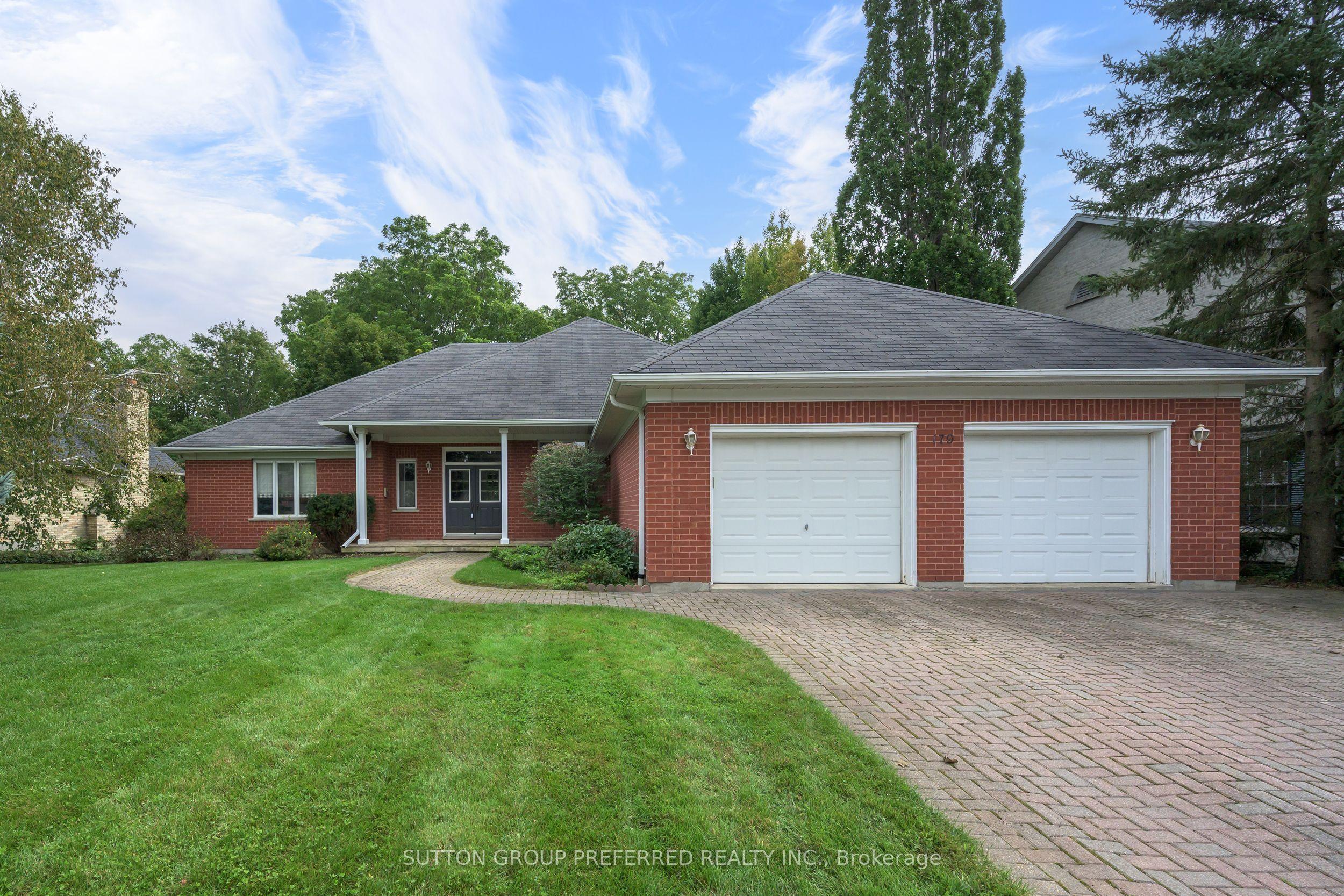 179 Carriage Hill Drive N — photo 1