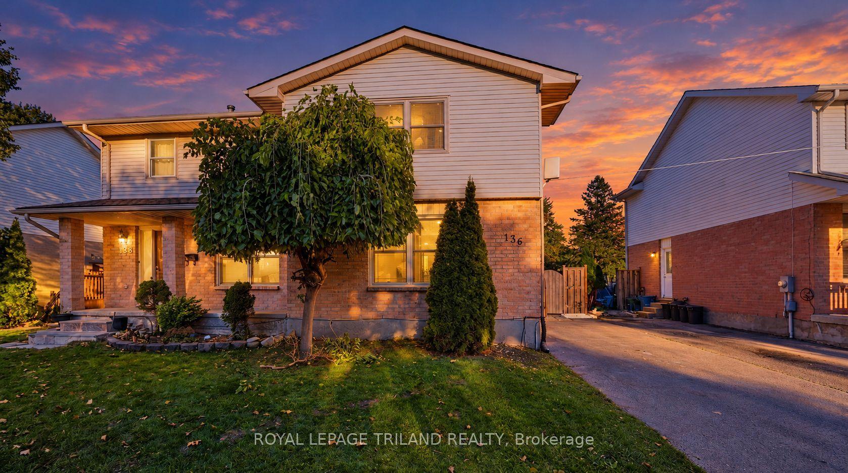 136 Golfdale Crescent — photo 1