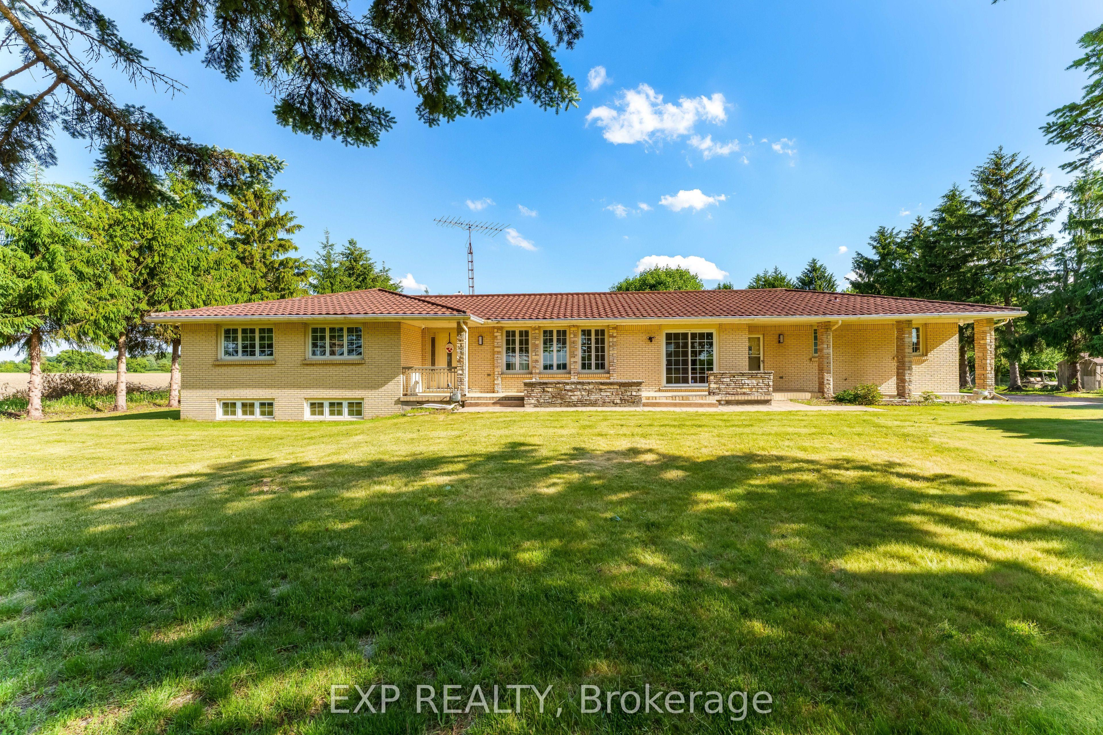 2047 Hamilton Road — photo 1