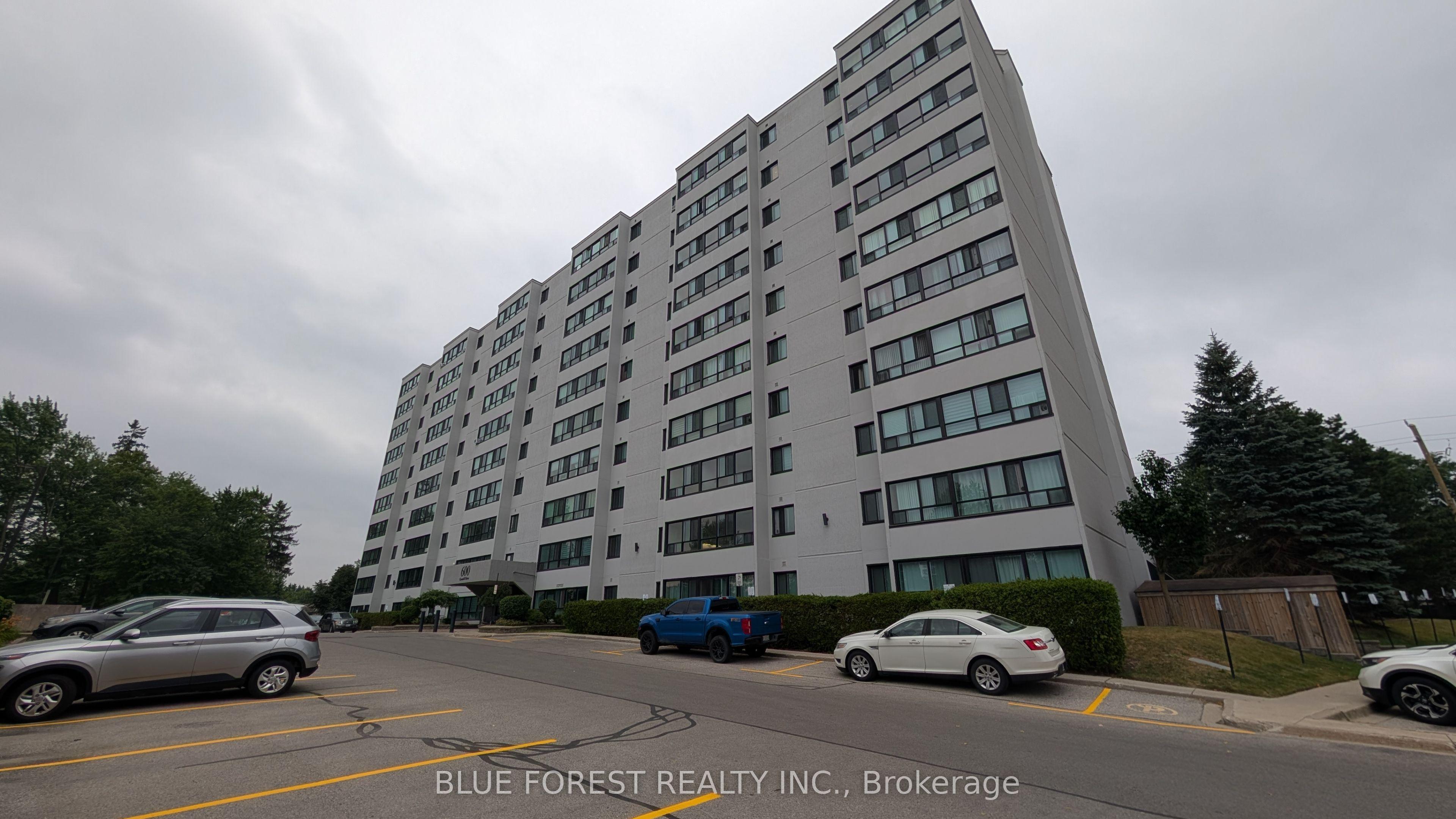 600 Grenfell Drive, Unit 212 — photo 1