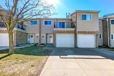 711 Osgoode Drive, Unit 17 — photo 1