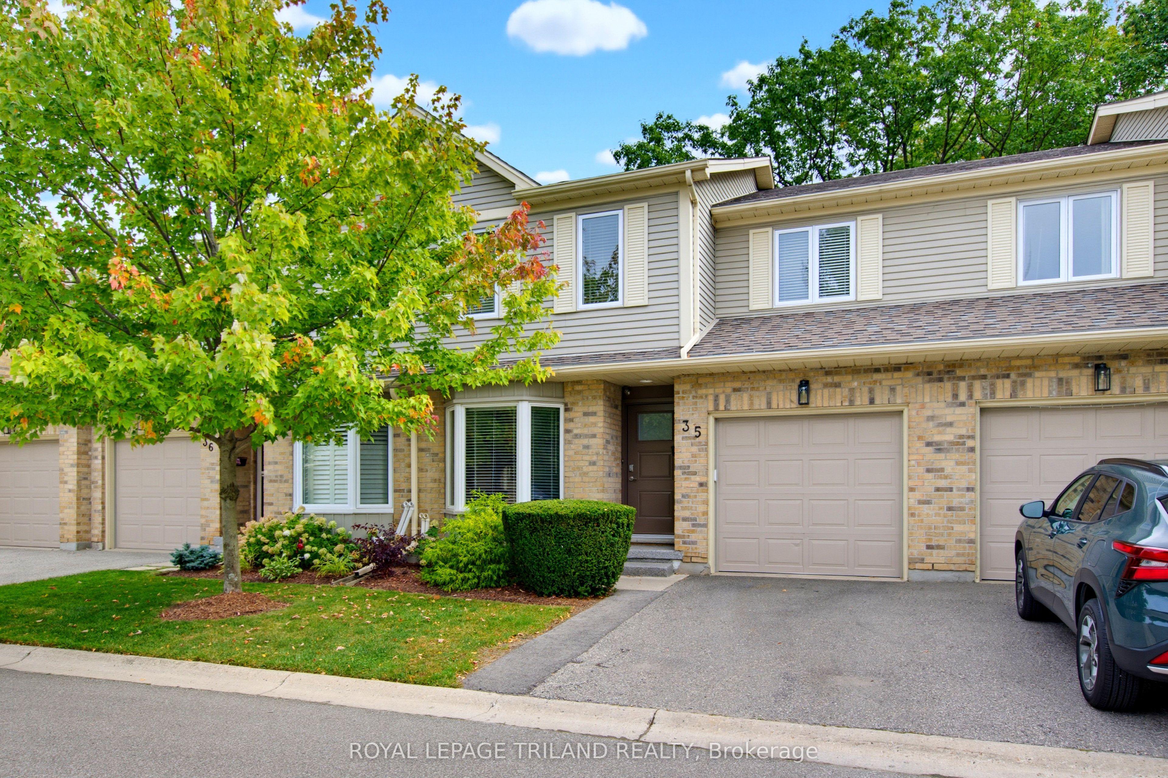 10 Rossmore Court, Unit 35 — photo 1
