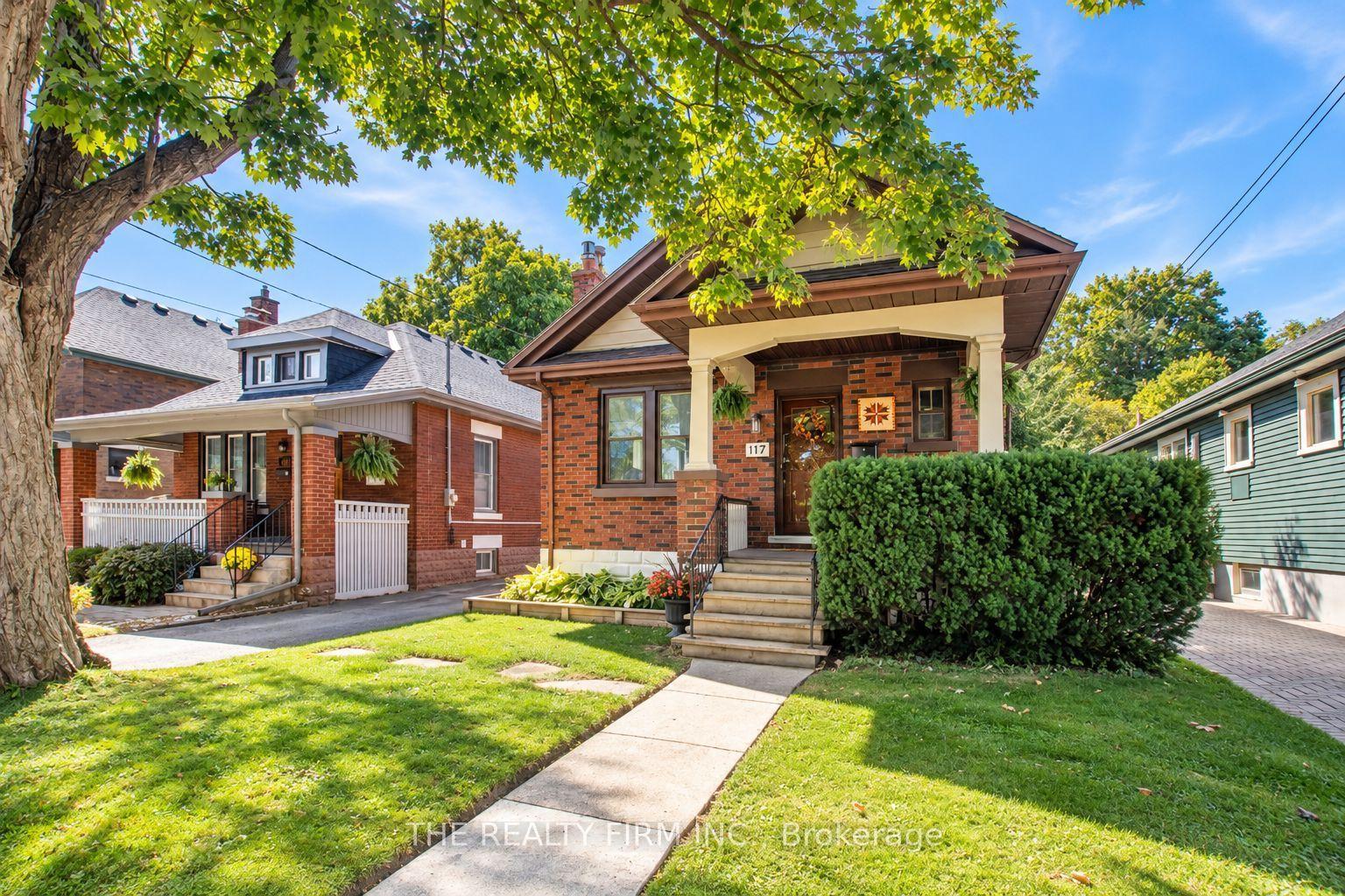 117 Thornton Avenue — photo 1