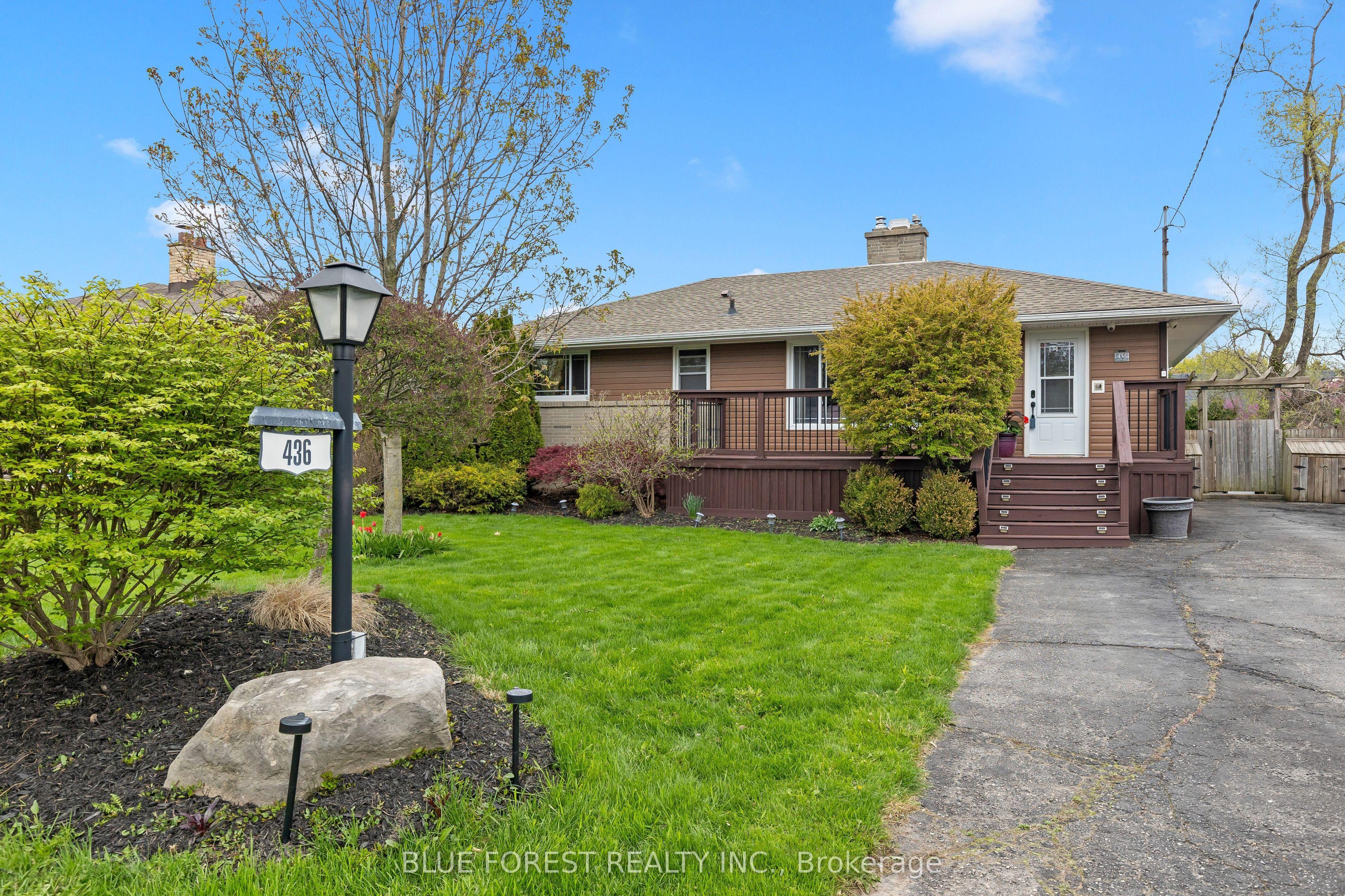 436 Baseline Road E — photo 1