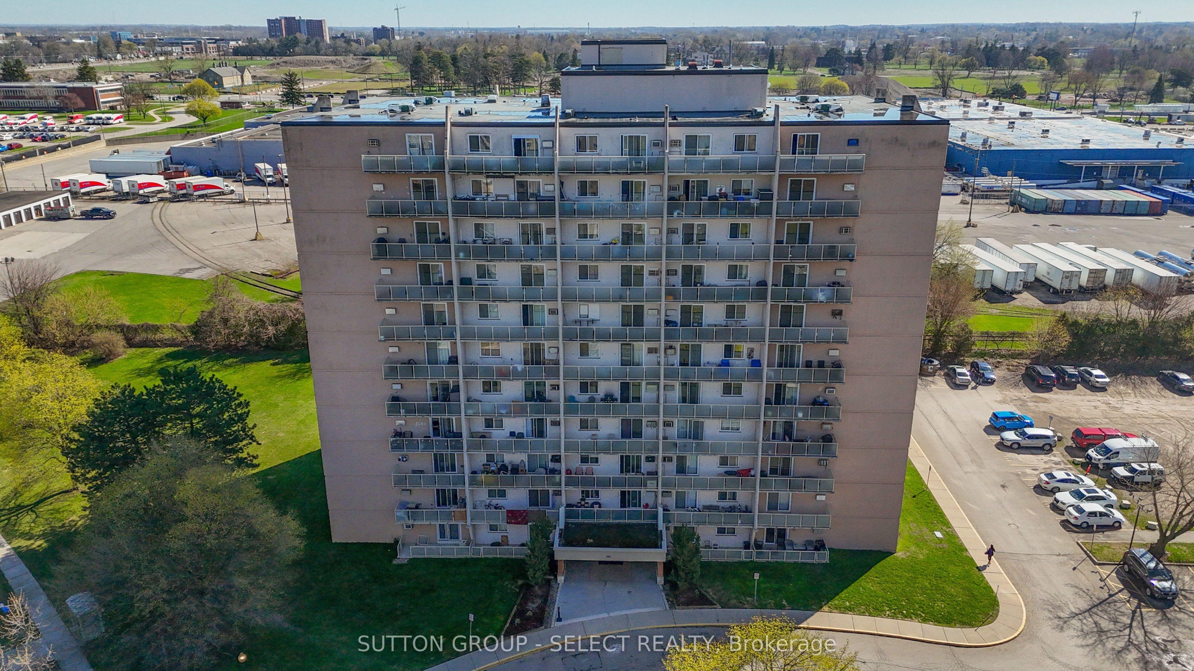 573 Mornington Avenue, Unit 103 — photo 1