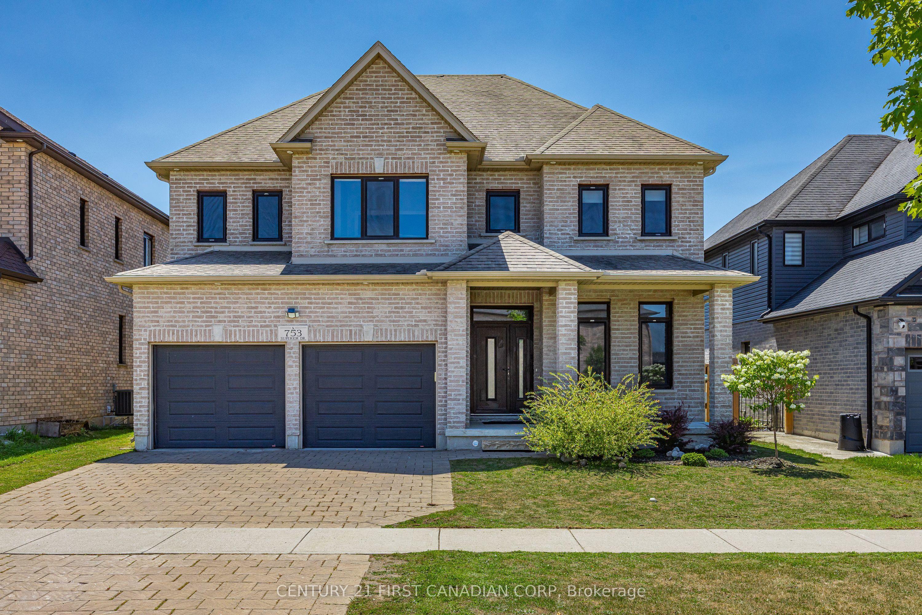 753 Superior Drive — photo 1