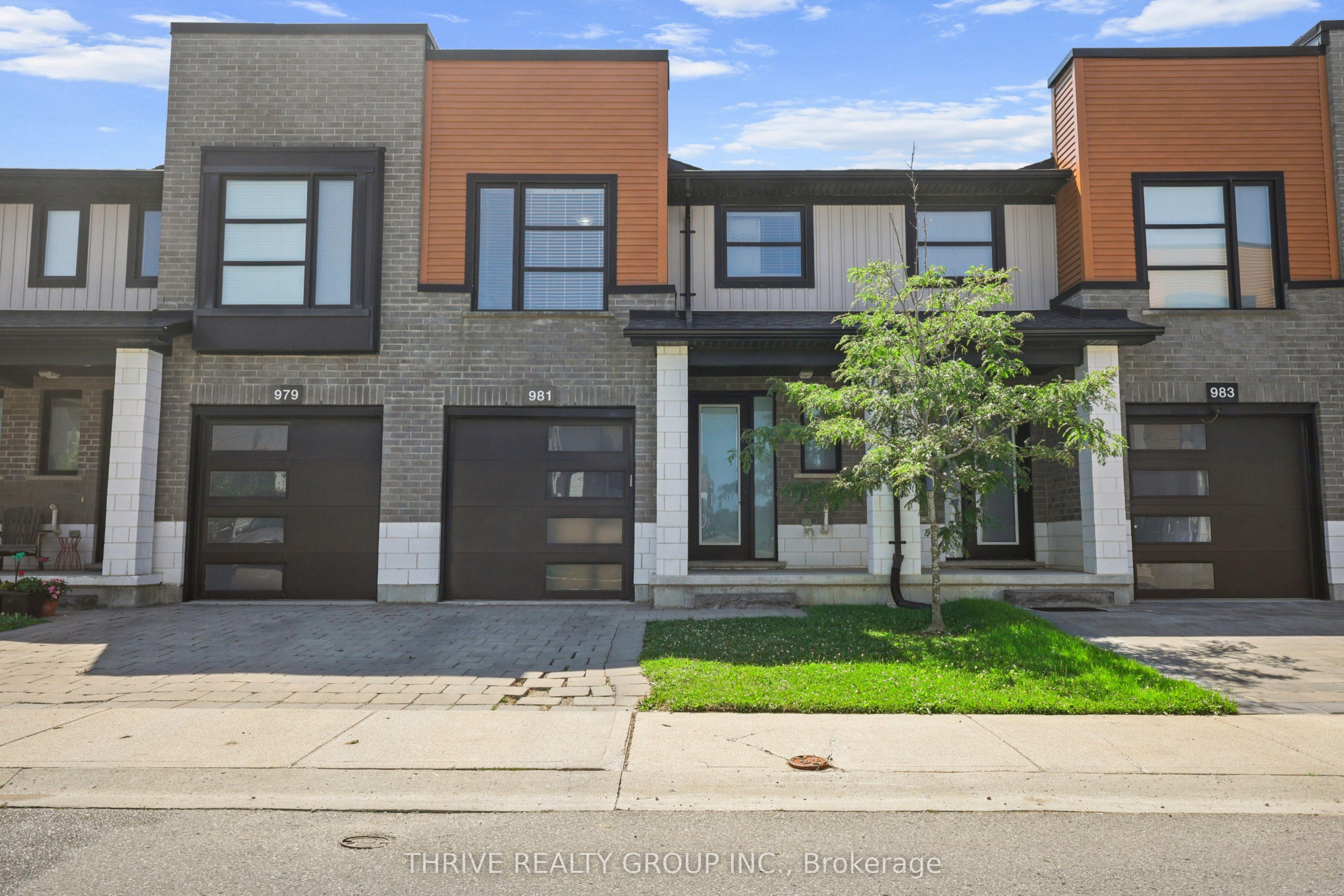 981 West Village Square — photo 1