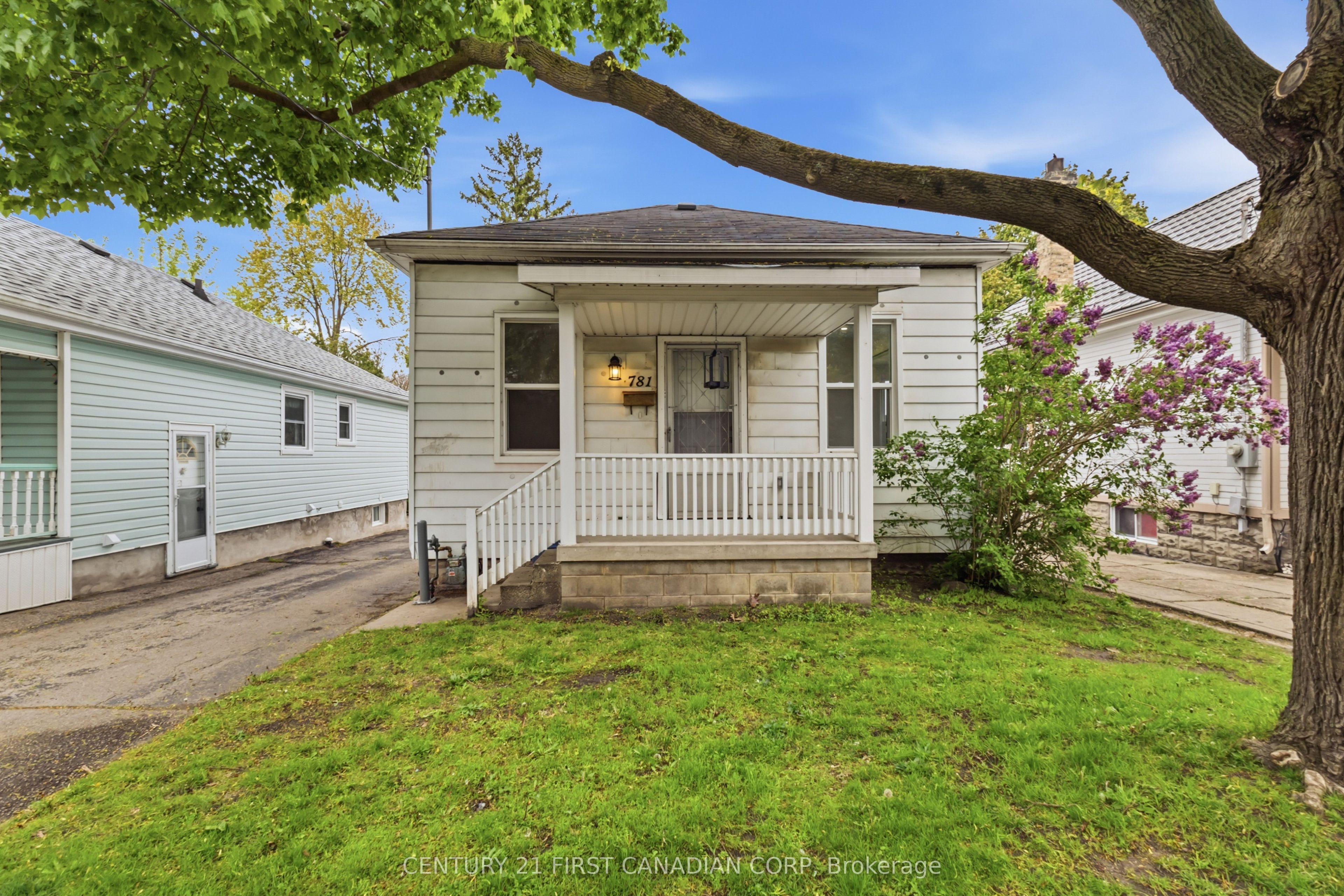 781 ELIAS Street — photo 1
