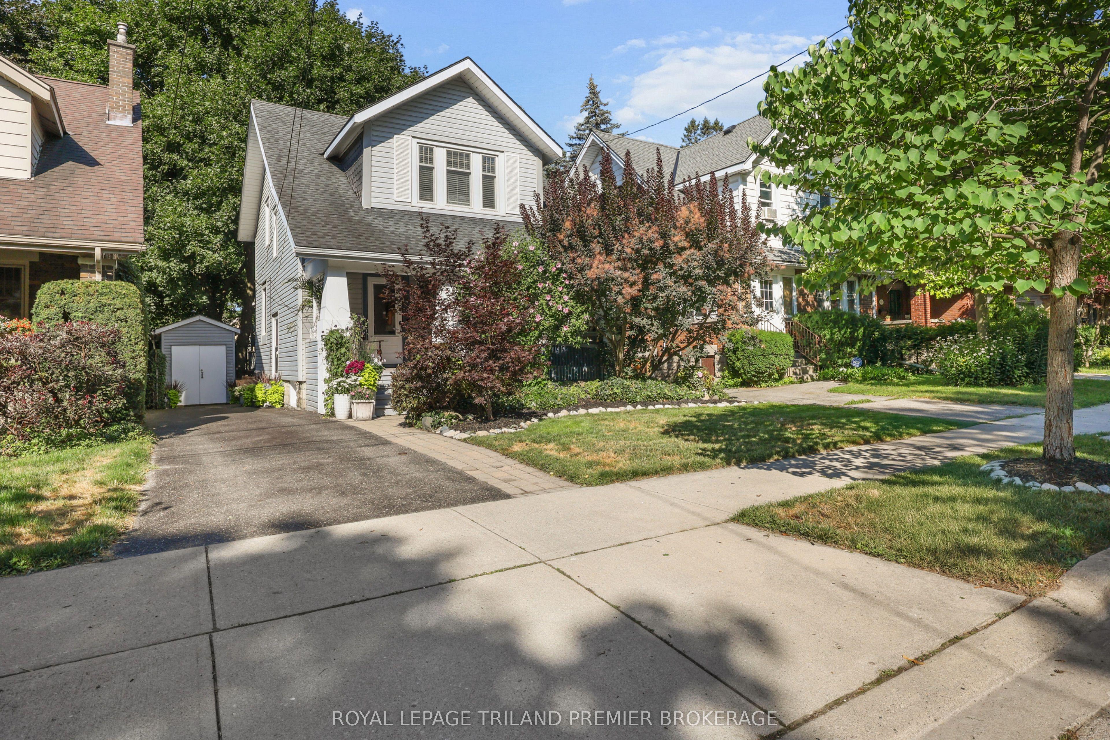 127 Thornton Avenue — photo 1