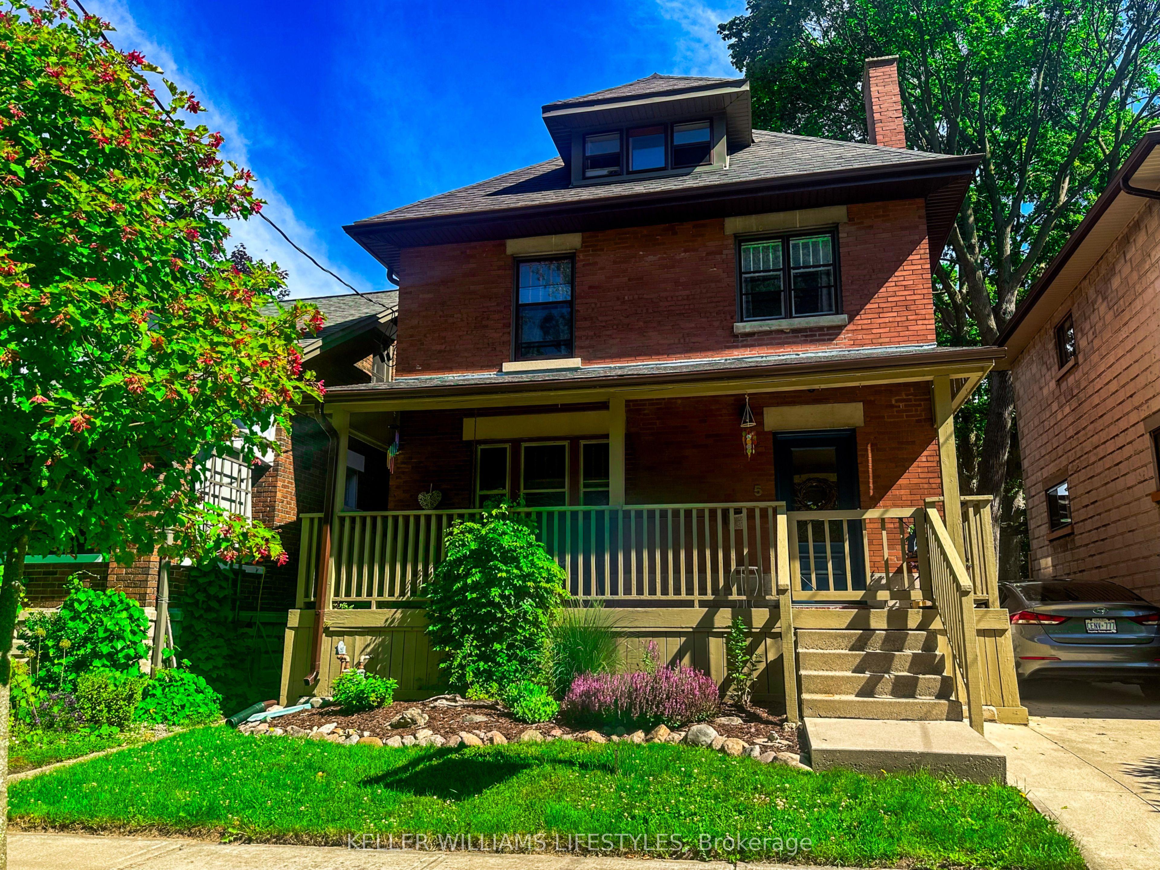 5 Cove Road — photo 1