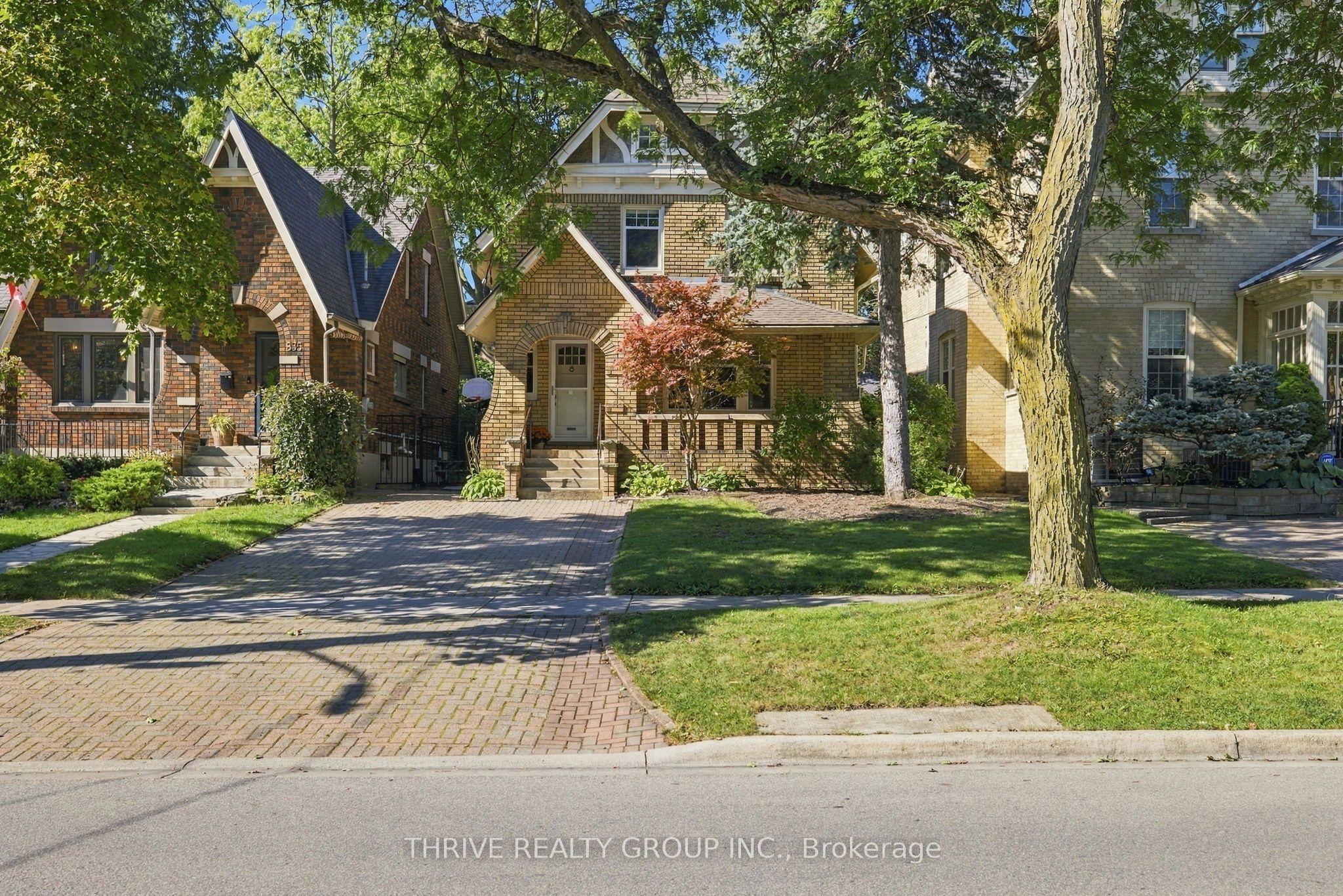 837 Wellington Street — photo 1