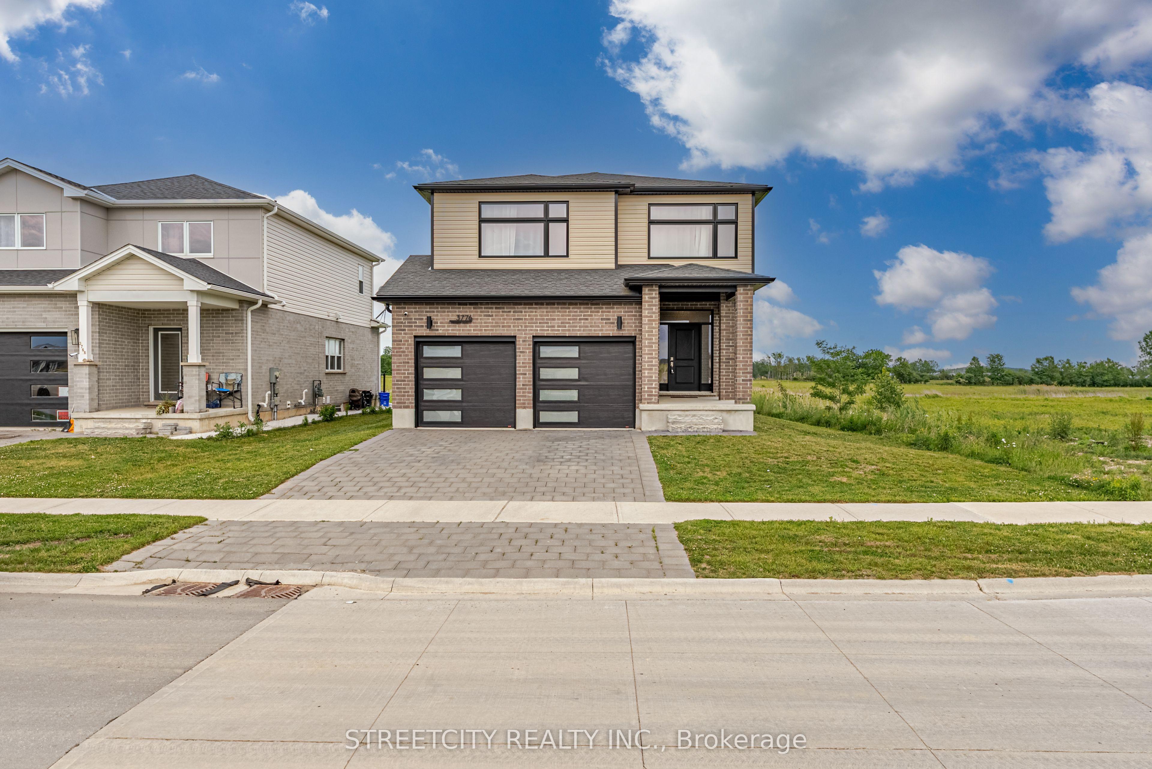 3776 Stewart Avenue — photo 1