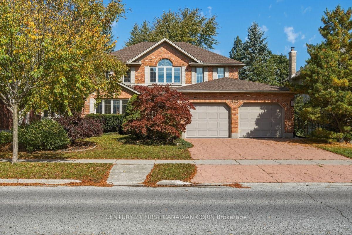 122 Sunnyside Drive — photo 1