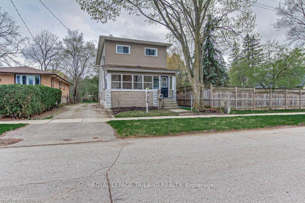 256 EDINBURGH Street — photo 1