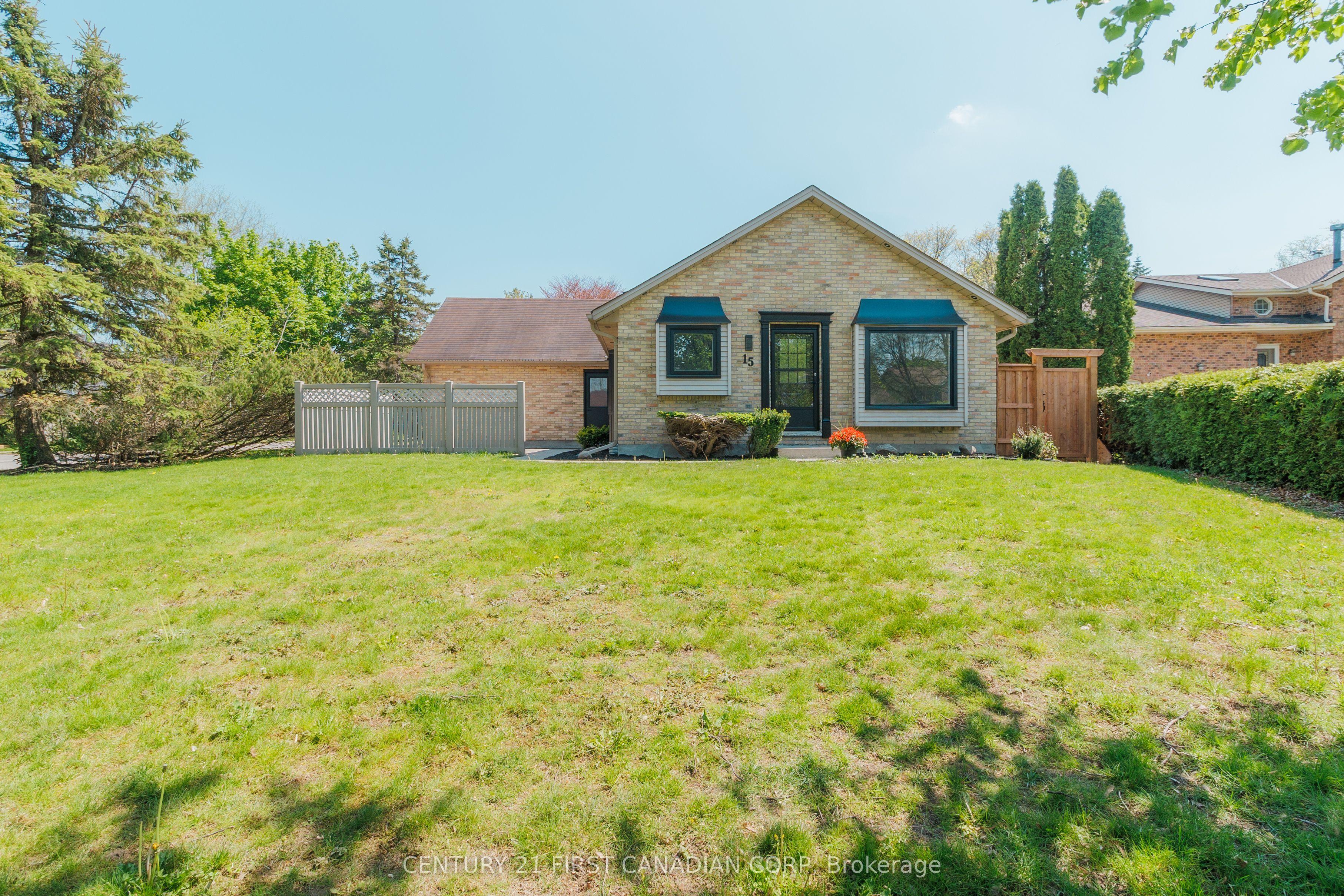 15 Bybrook Court — photo 1