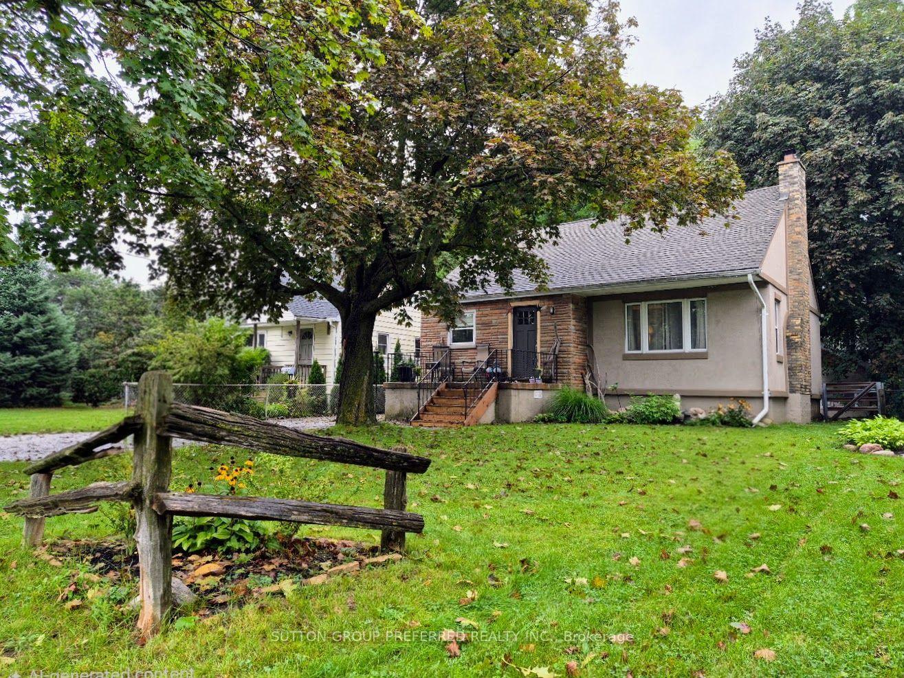 208 Linwood Street — photo 1