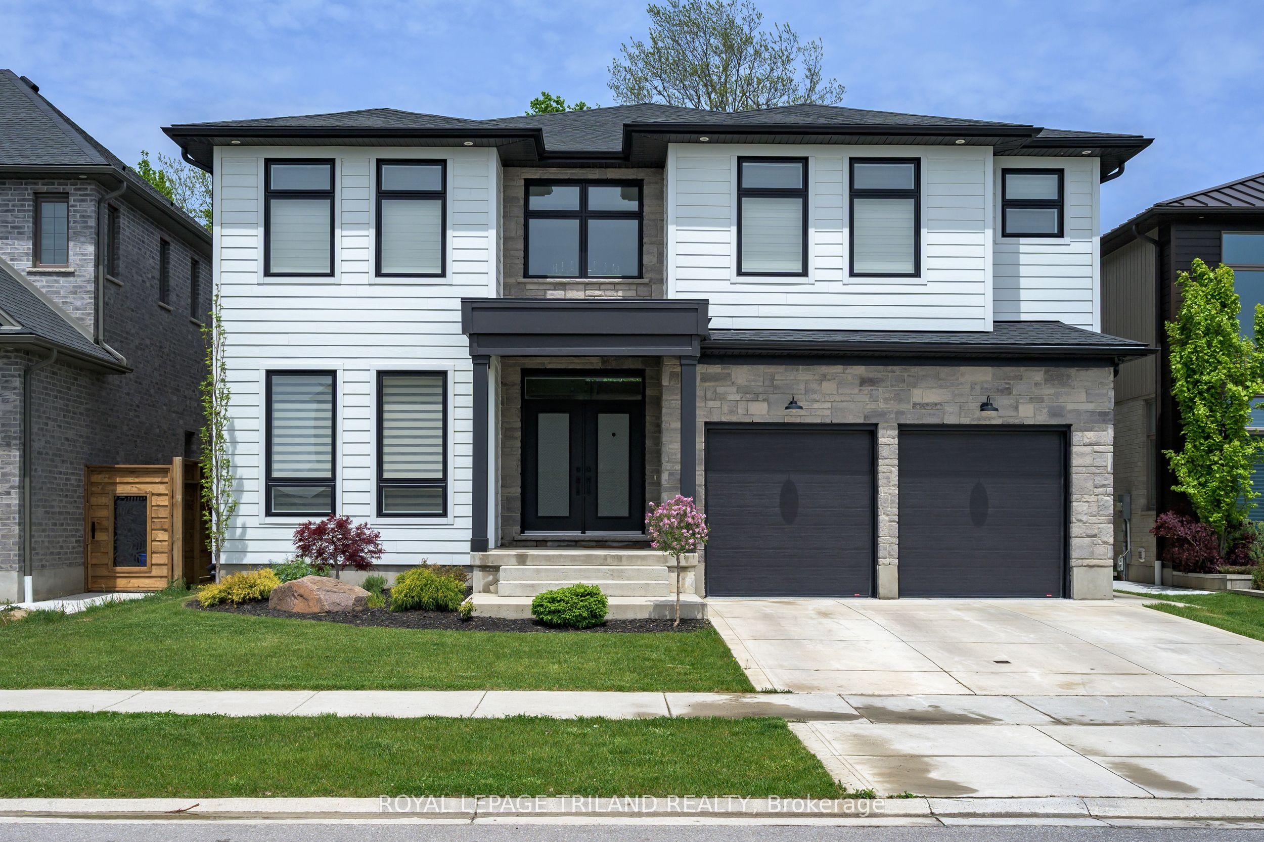 2244 Red Thorne Avenue — photo 1