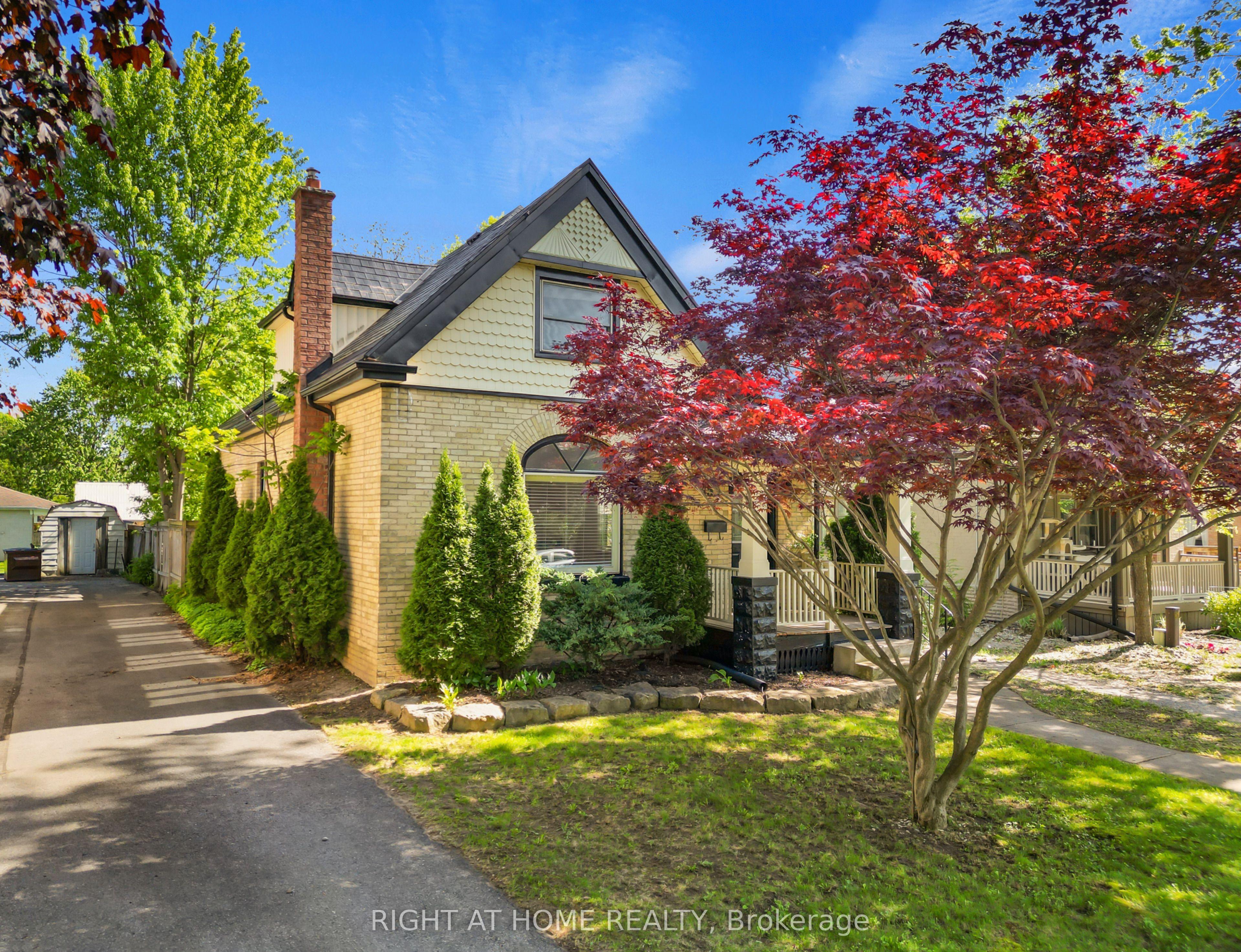 455 St James Street — photo 1