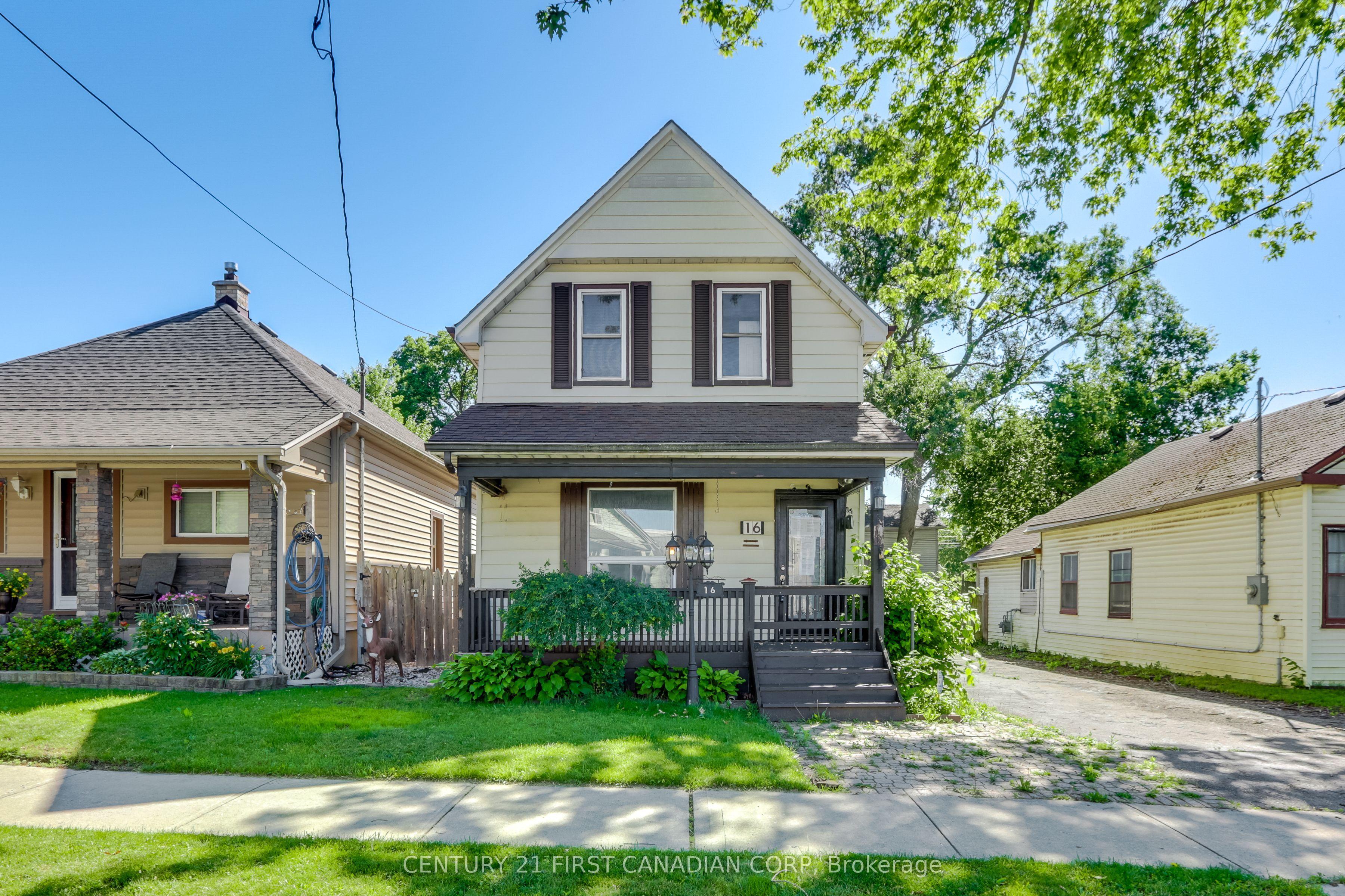 16 Lansdowne Avenue — photo 1
