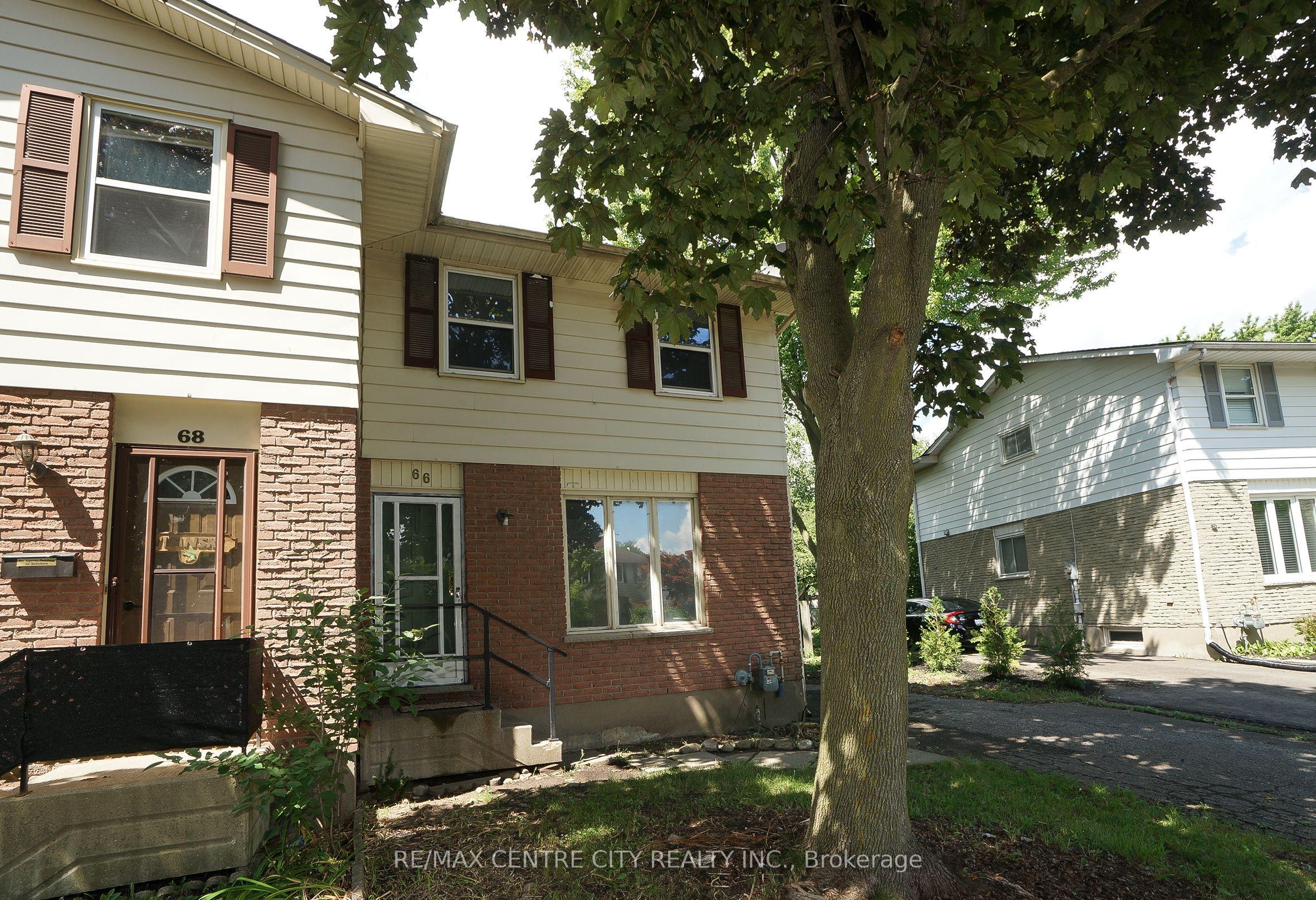 66 Inverary Road — photo 1