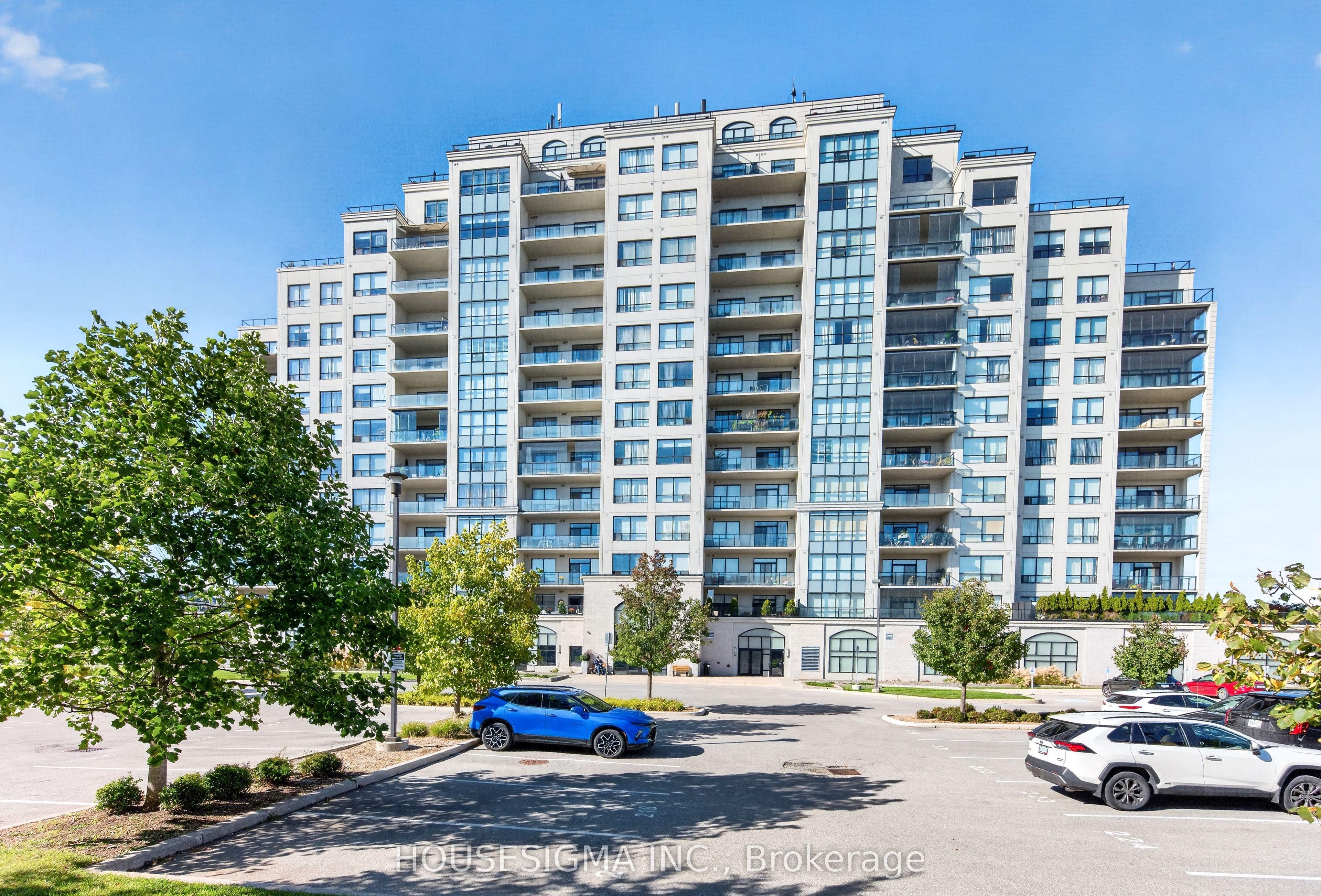 240 Villagewalk Boulevard, Unit 903 — photo 1