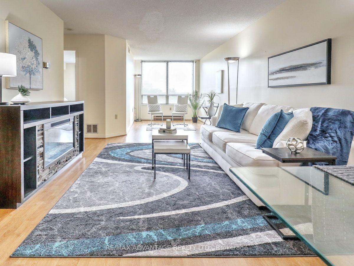 695 Richmond Street, Unit 304 — photo 1
