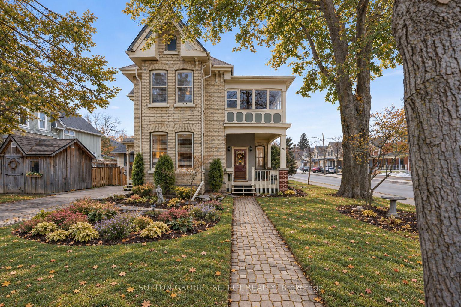 65 Bruce Street — photo 1