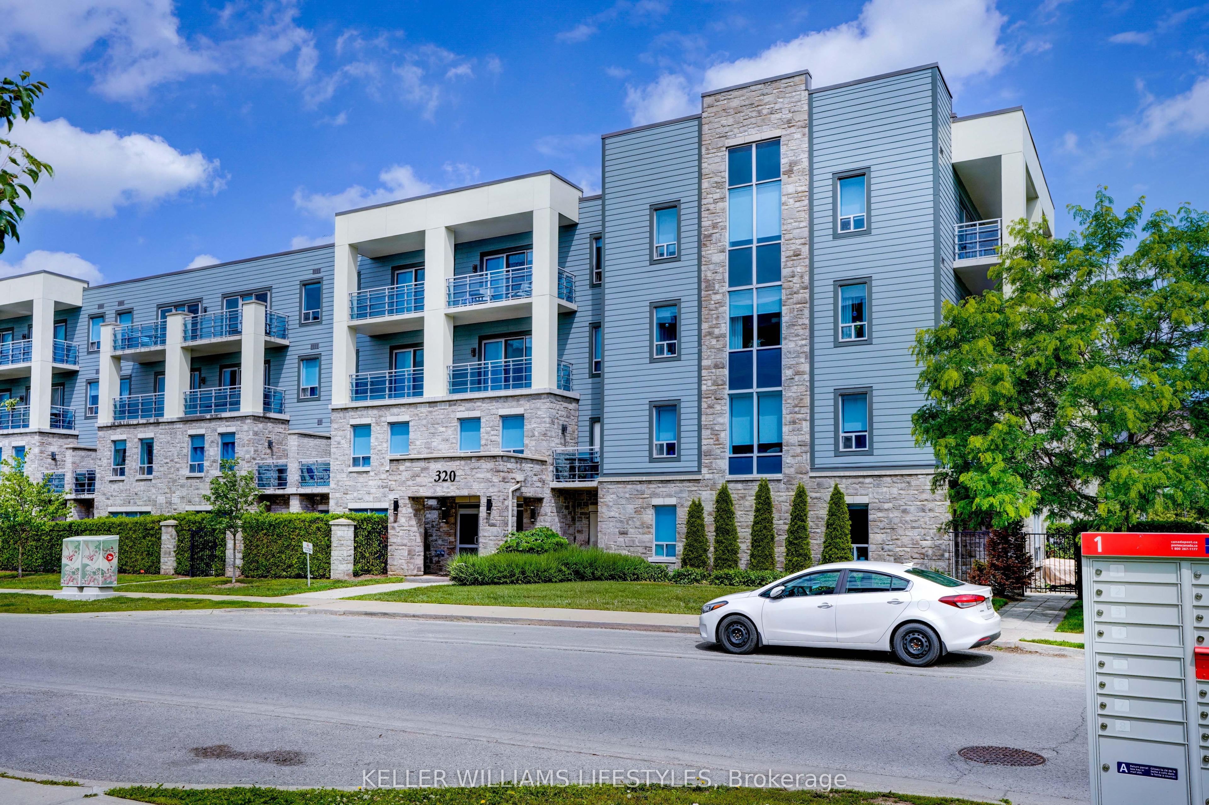 320 SUGARCREEK Trail, Unit 201 — photo 1
