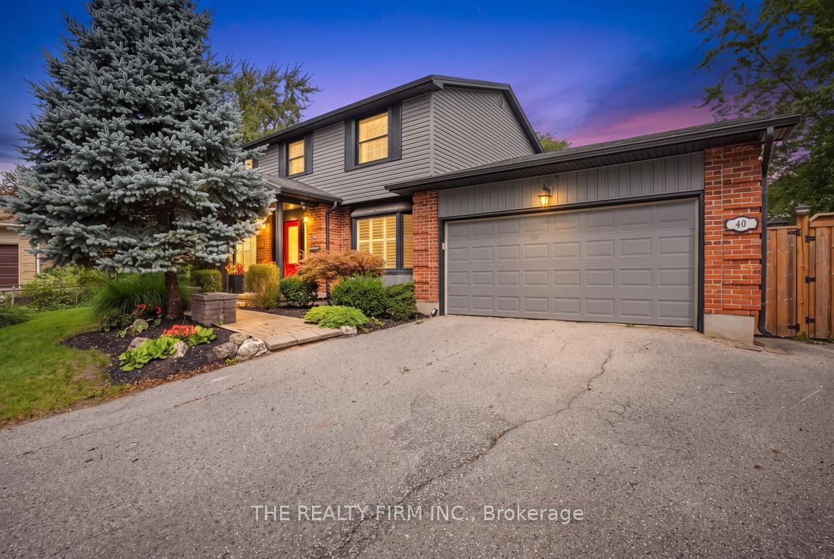 40 Leland Place — photo 1