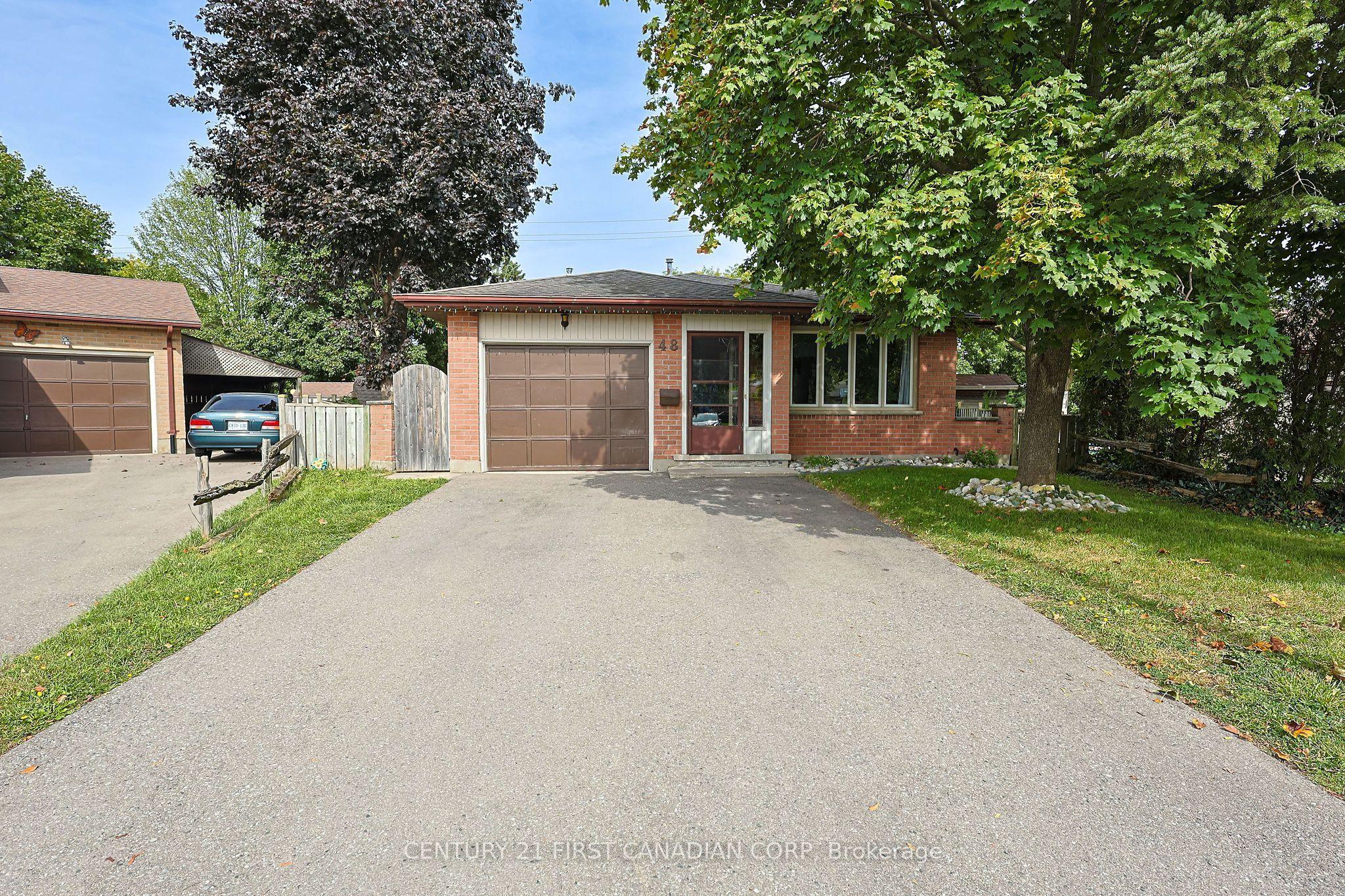48 Corinth Court — photo 1