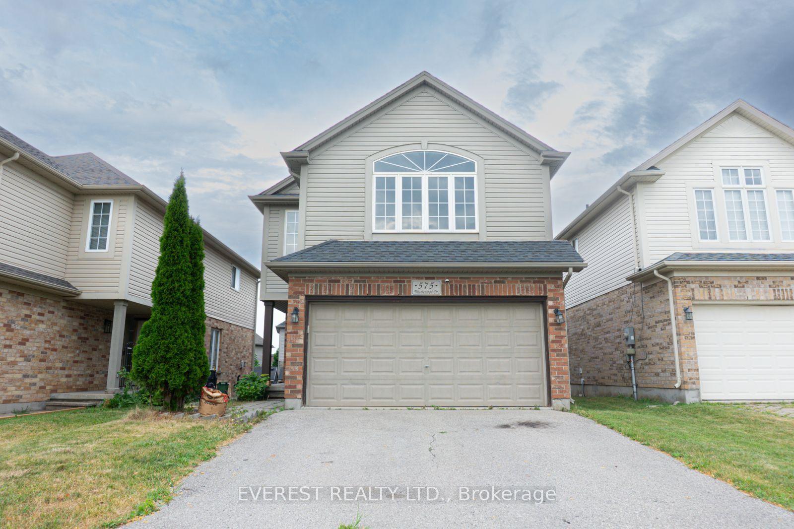 575 Thistlewood Drive — photo 1