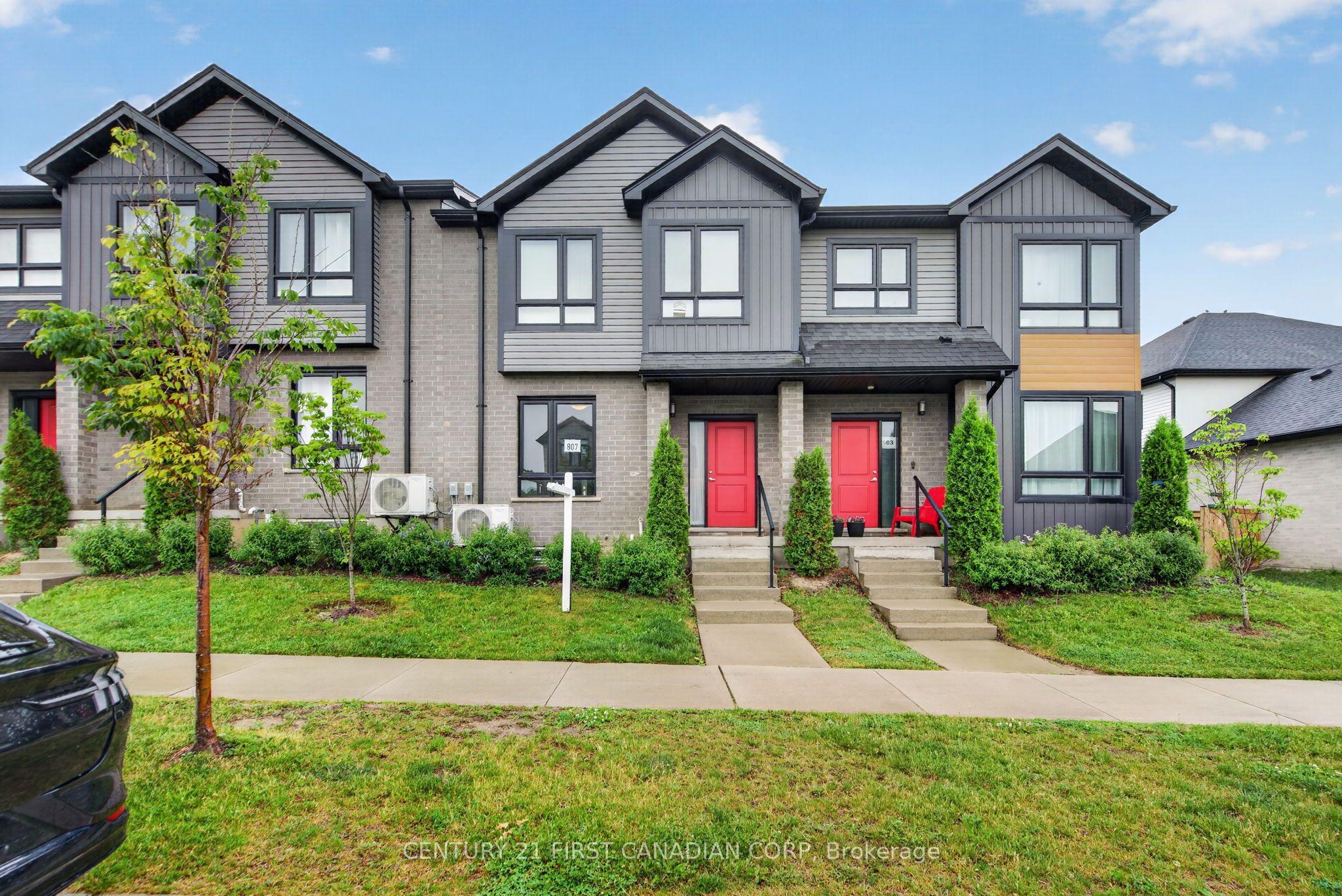 807 Kleinburg Drive, Unit 9 — photo 1