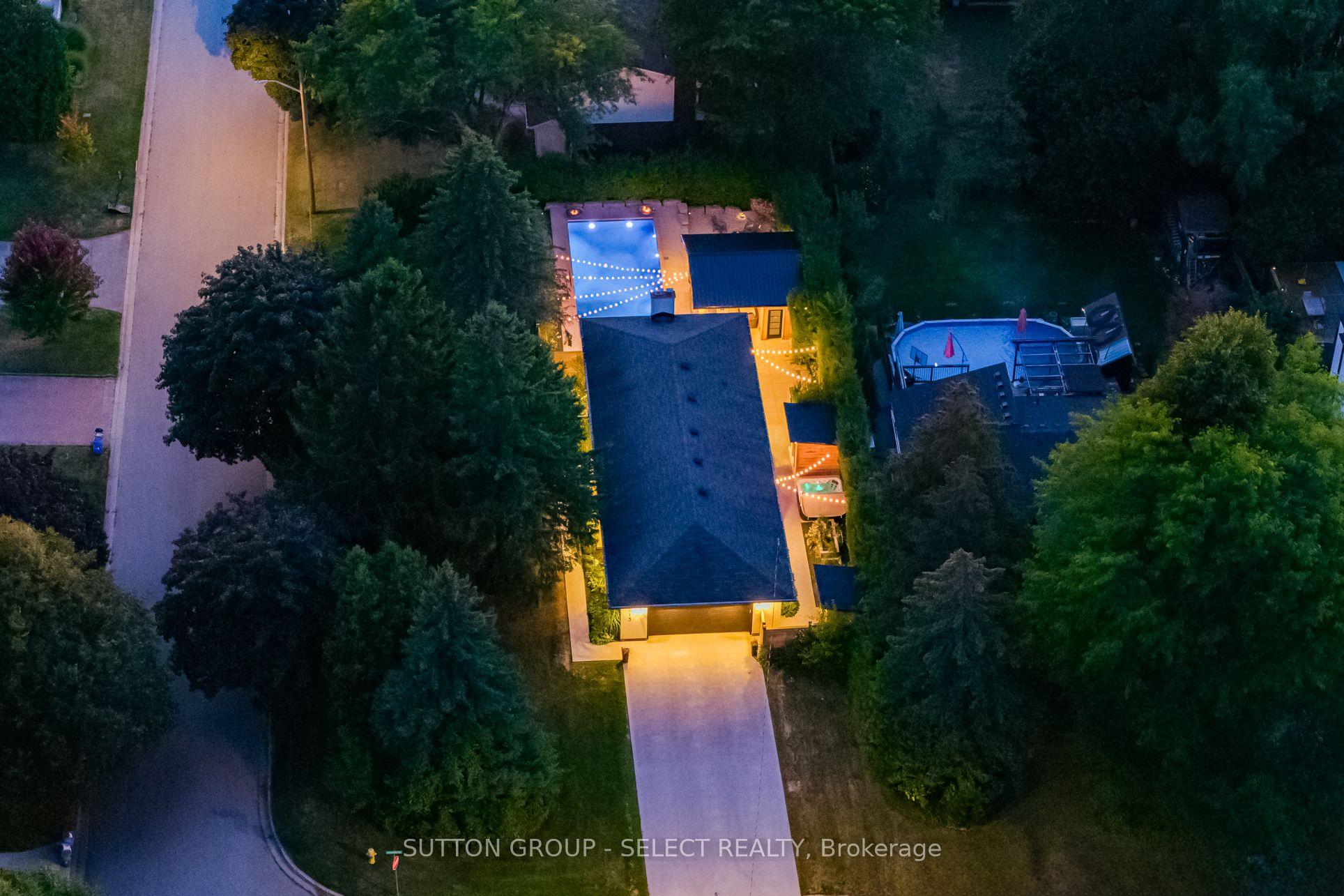 1615 Sharon Drive — photo 1