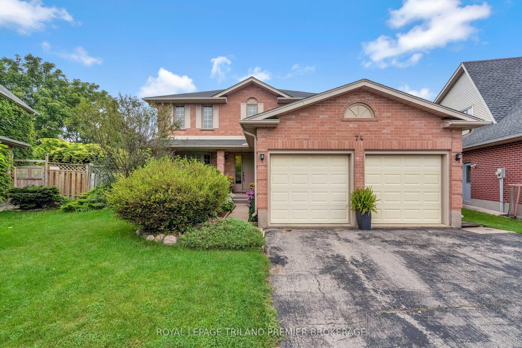 74 Napoleon Drive — photo 1