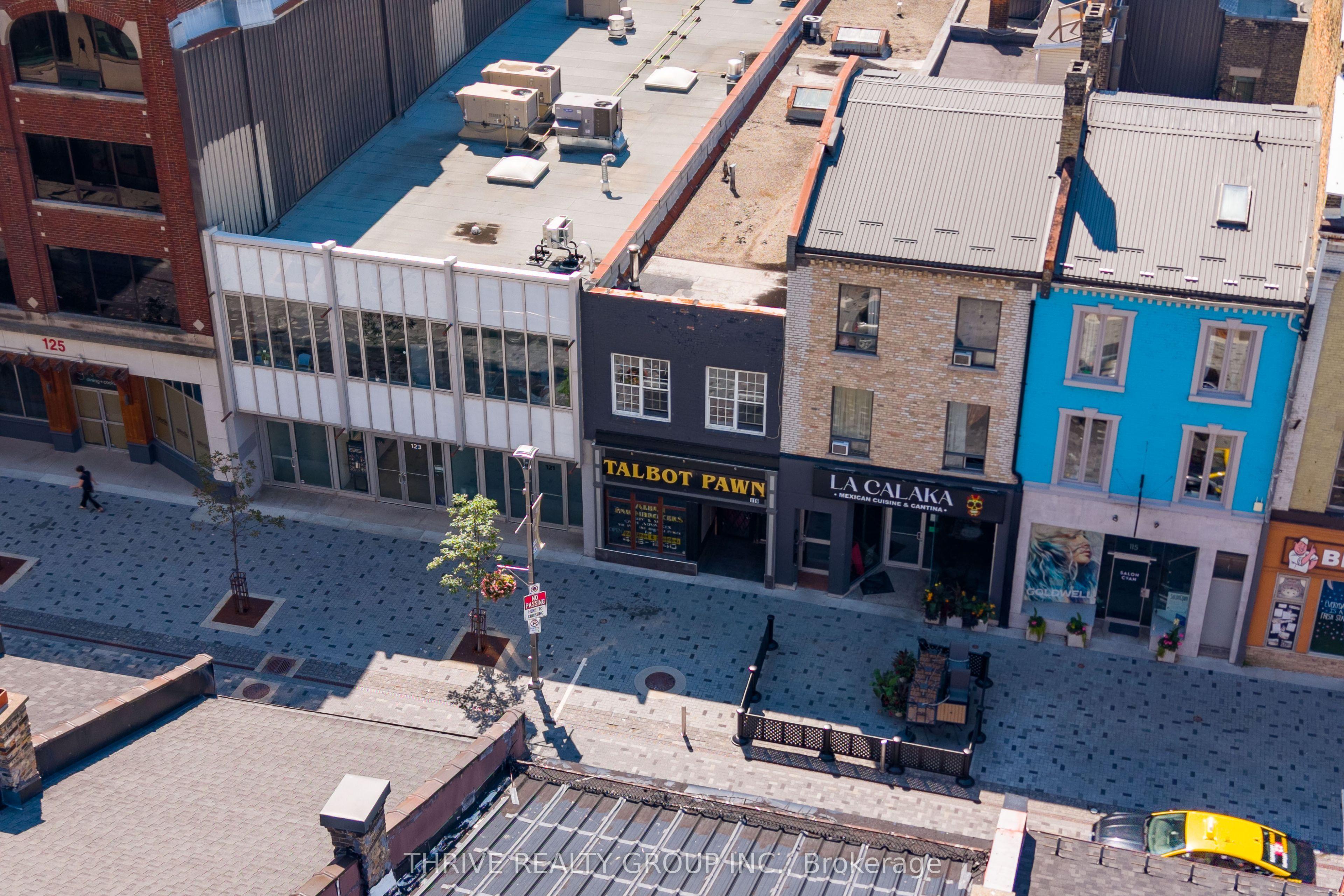 119 Dundas Street — photo 1