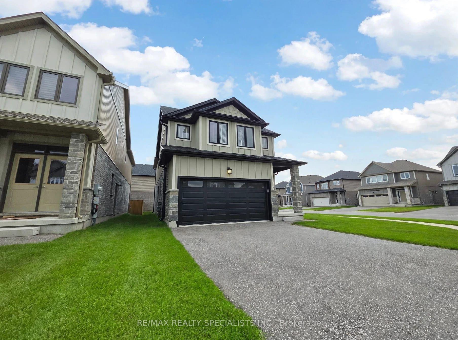3074 Turner Crescent — photo 1