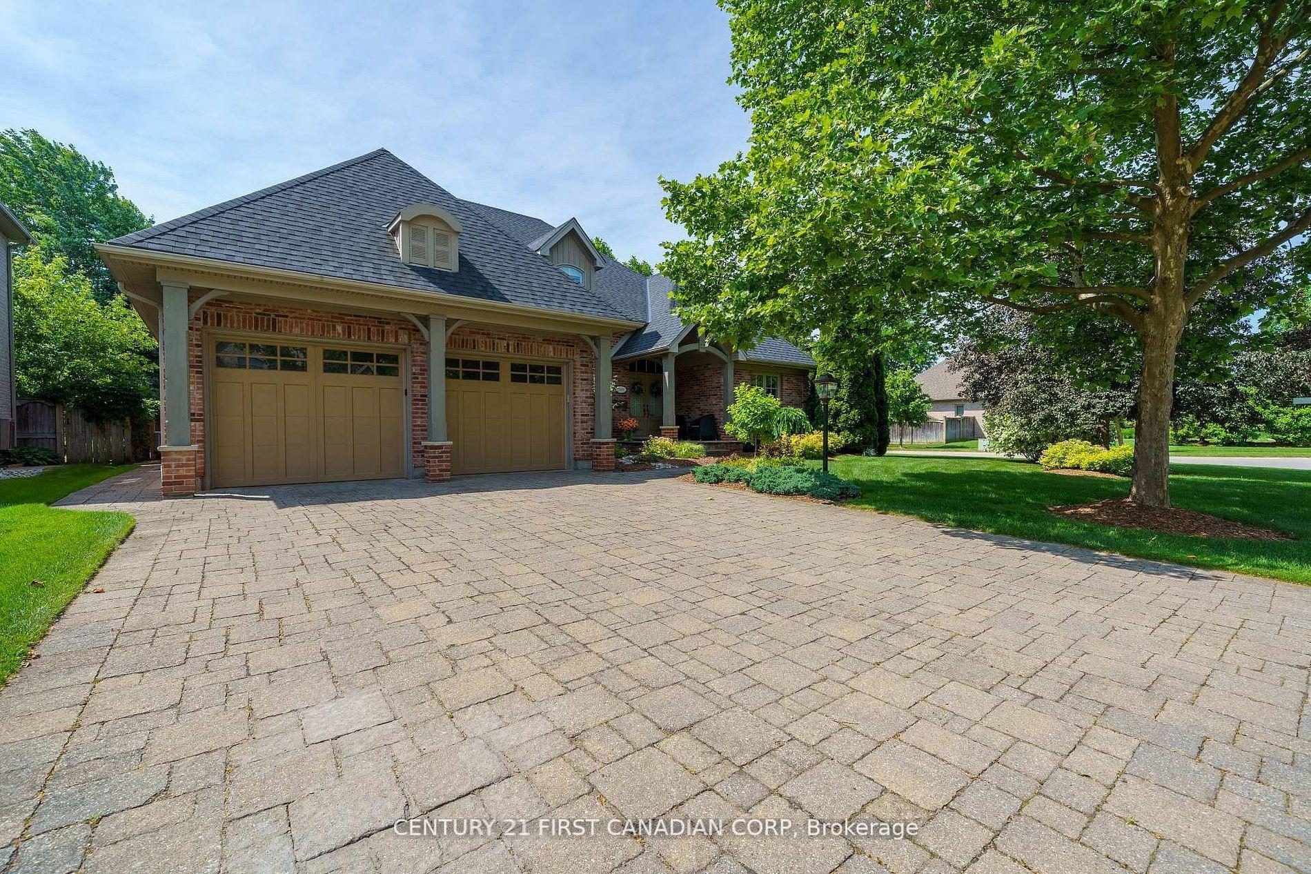 2091 Valleyrun Boulevard — photo 1