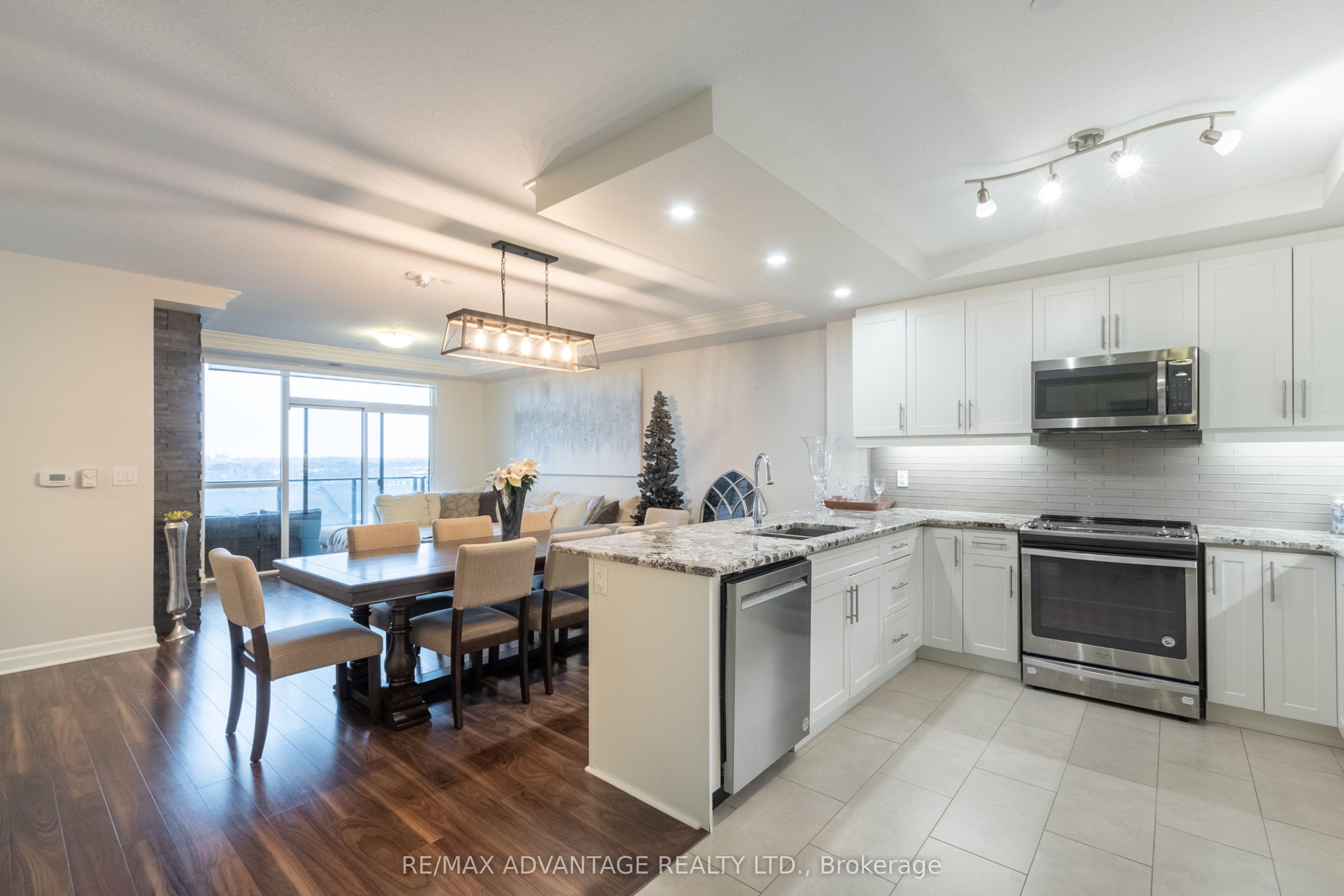 260 Villagewalk Boulevard, Unit 603 — photo 1