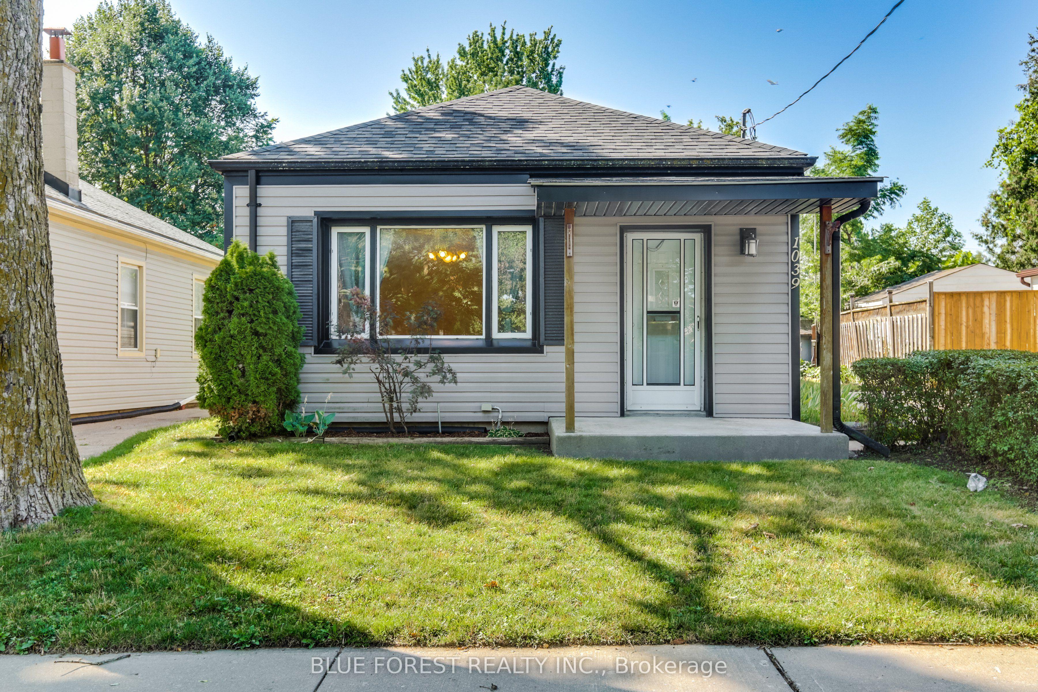 1039 Frances Street — photo 1
