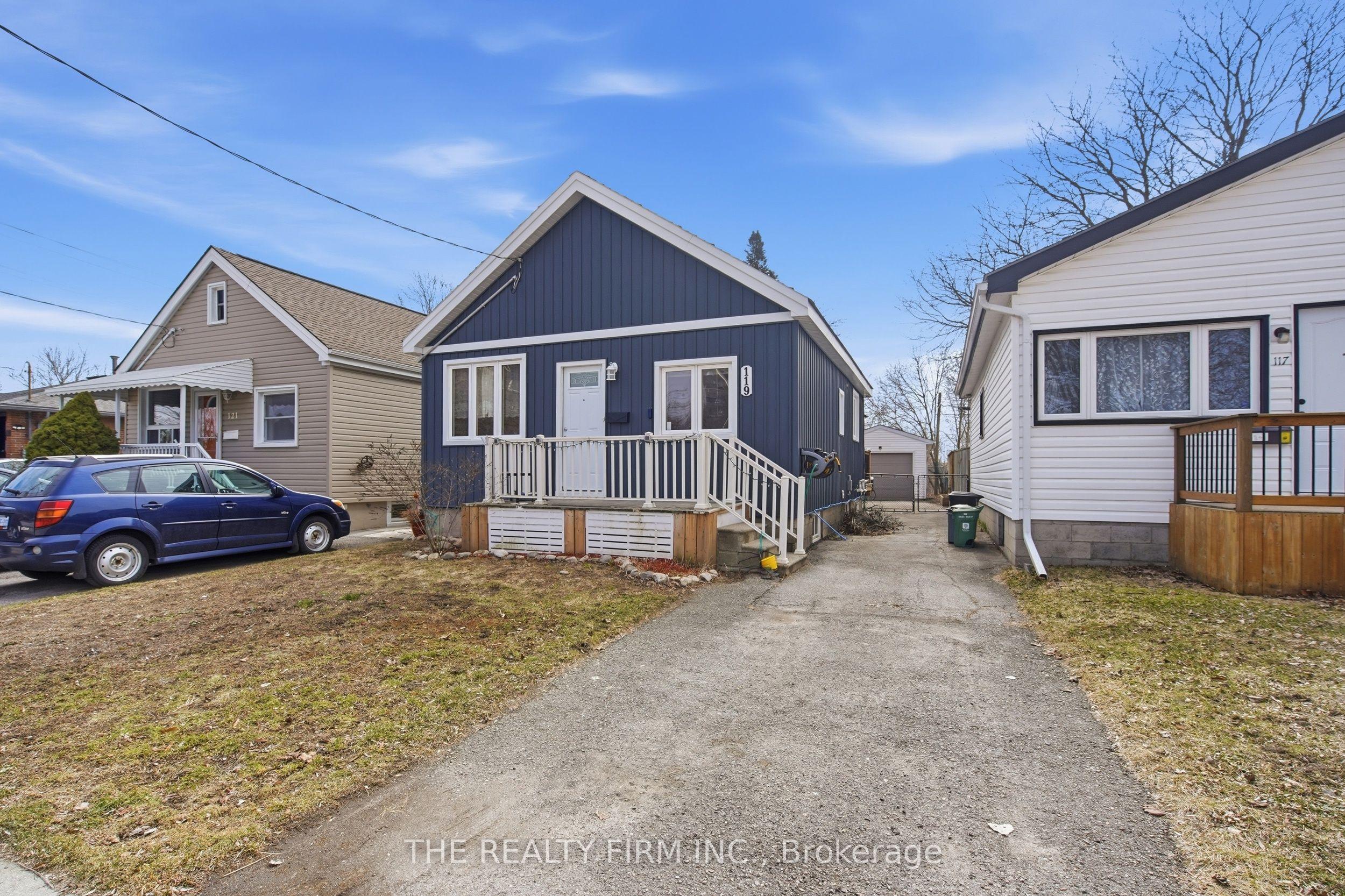 119 Connaught Avenue — photo 1