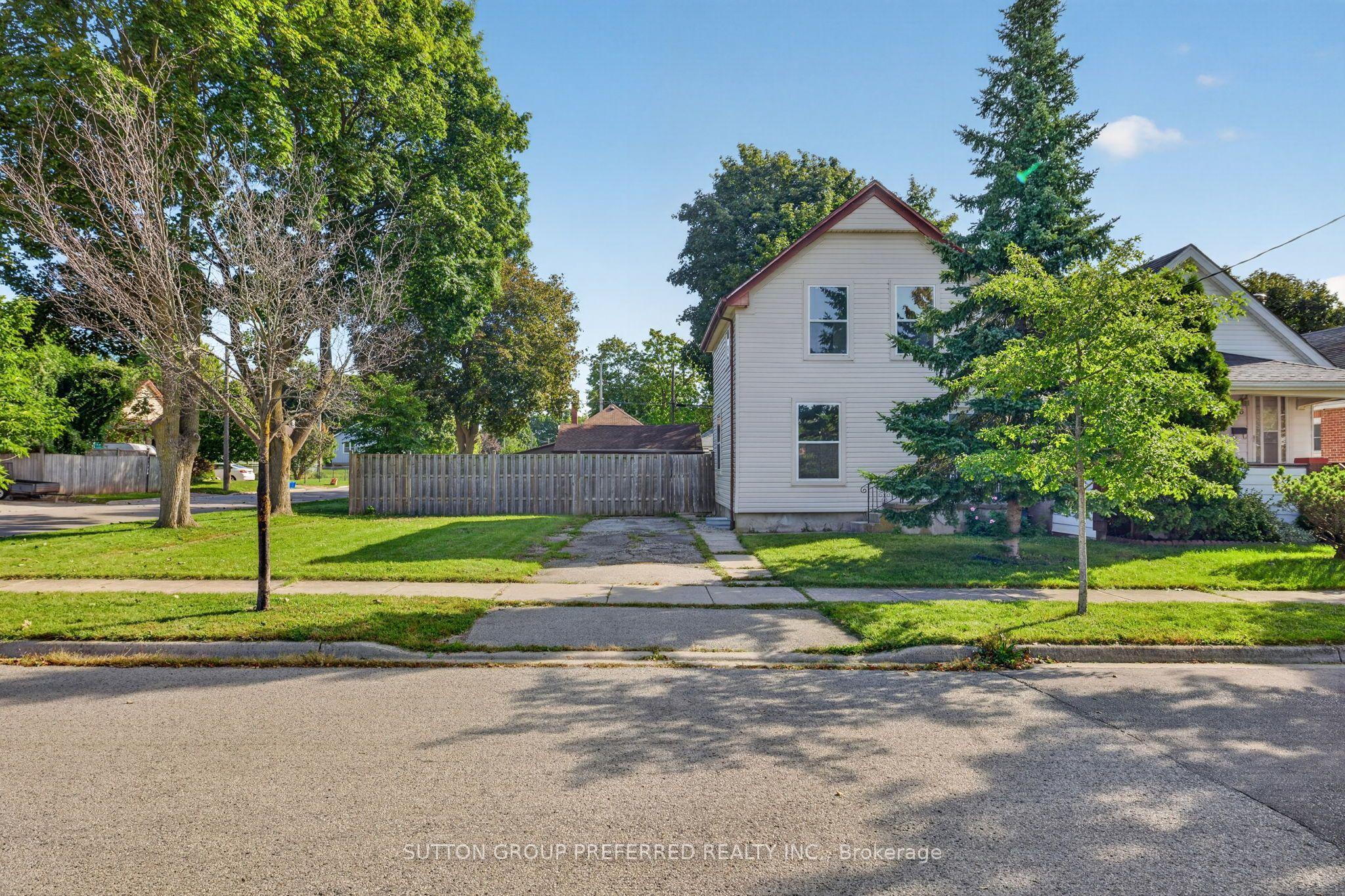 118 Delaware Street — photo 1