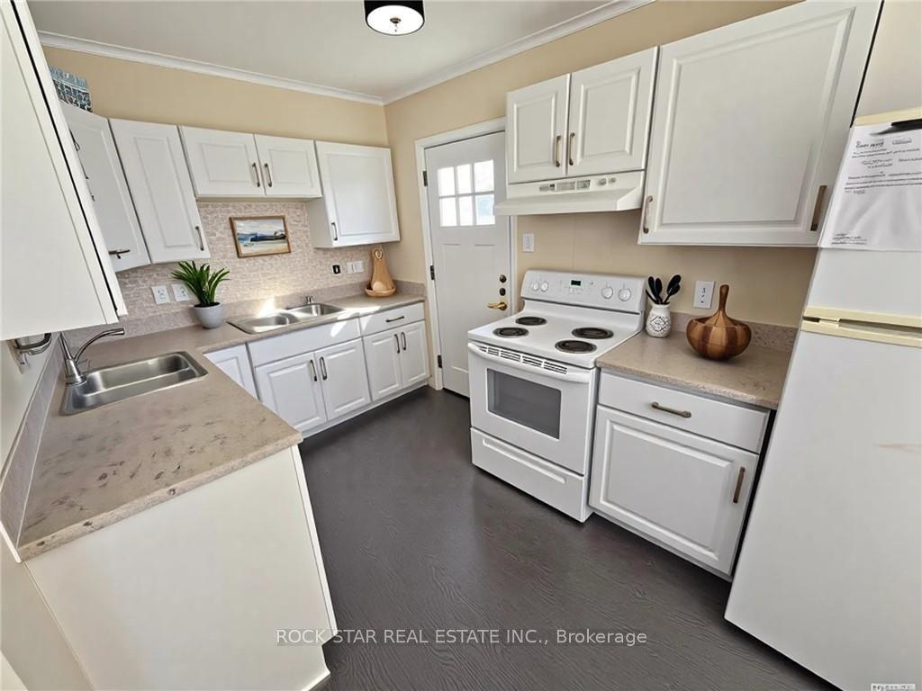 77 Blackfriars Street — photo 1