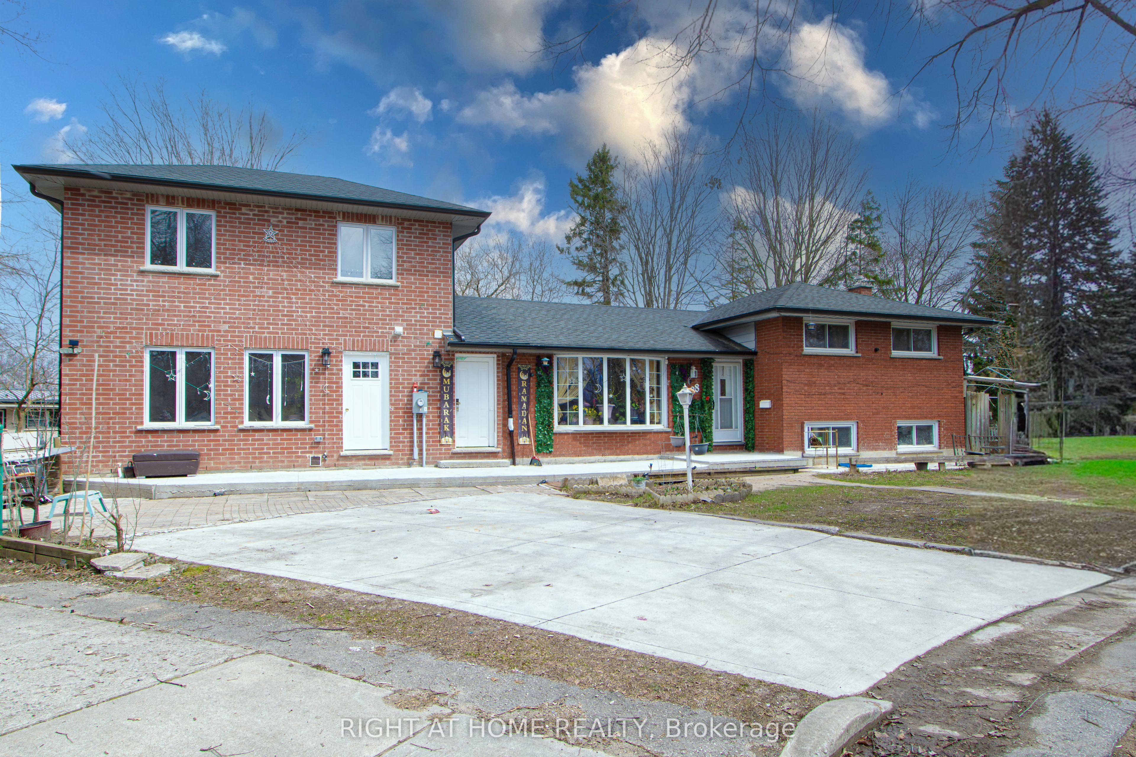 388 Vesta Place — photo 1
