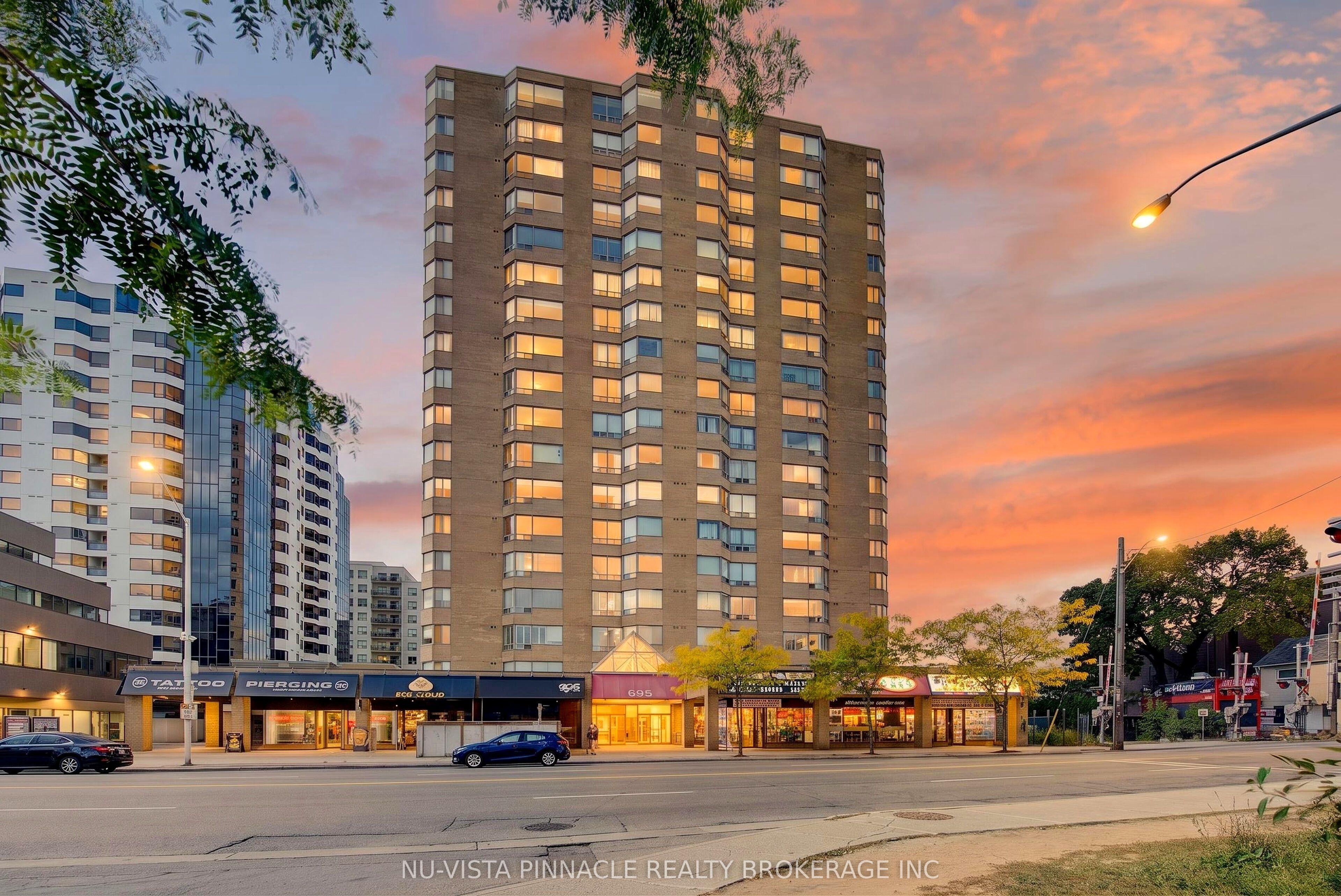 695 Richmond Street S, Unit 708 — photo 1