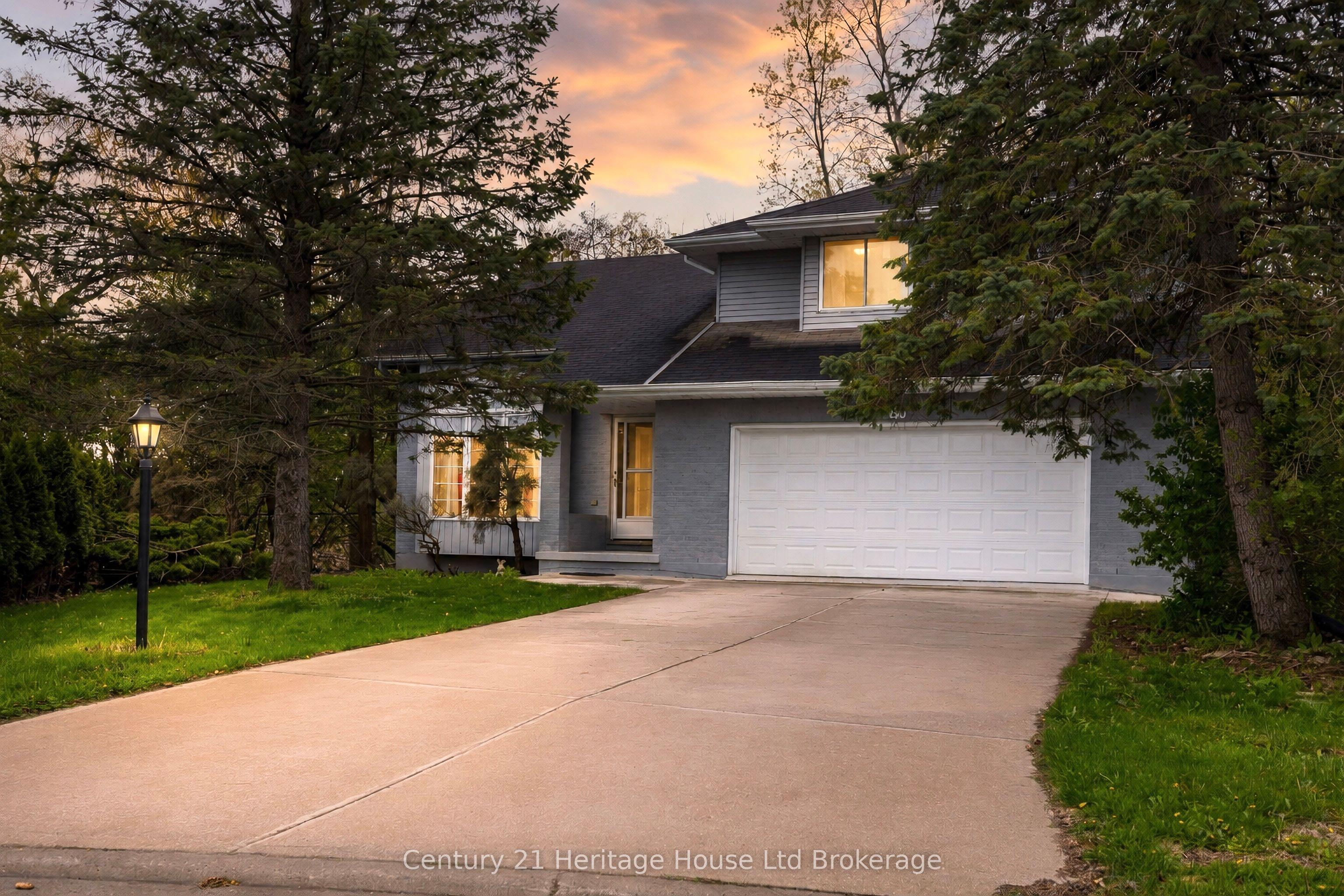 86 Lysanda Court — photo 1