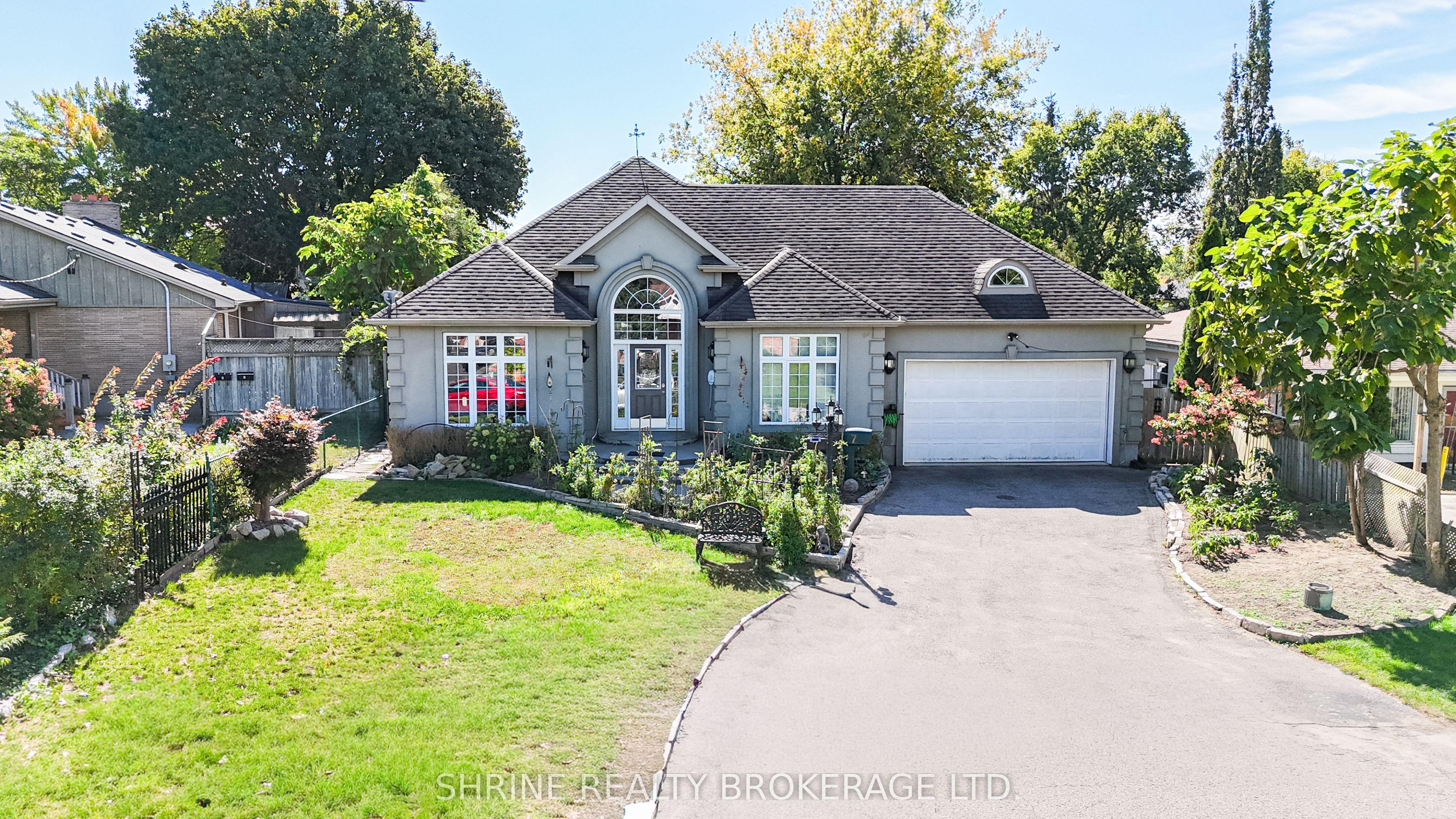 7 DENGATE Crescent — photo 1