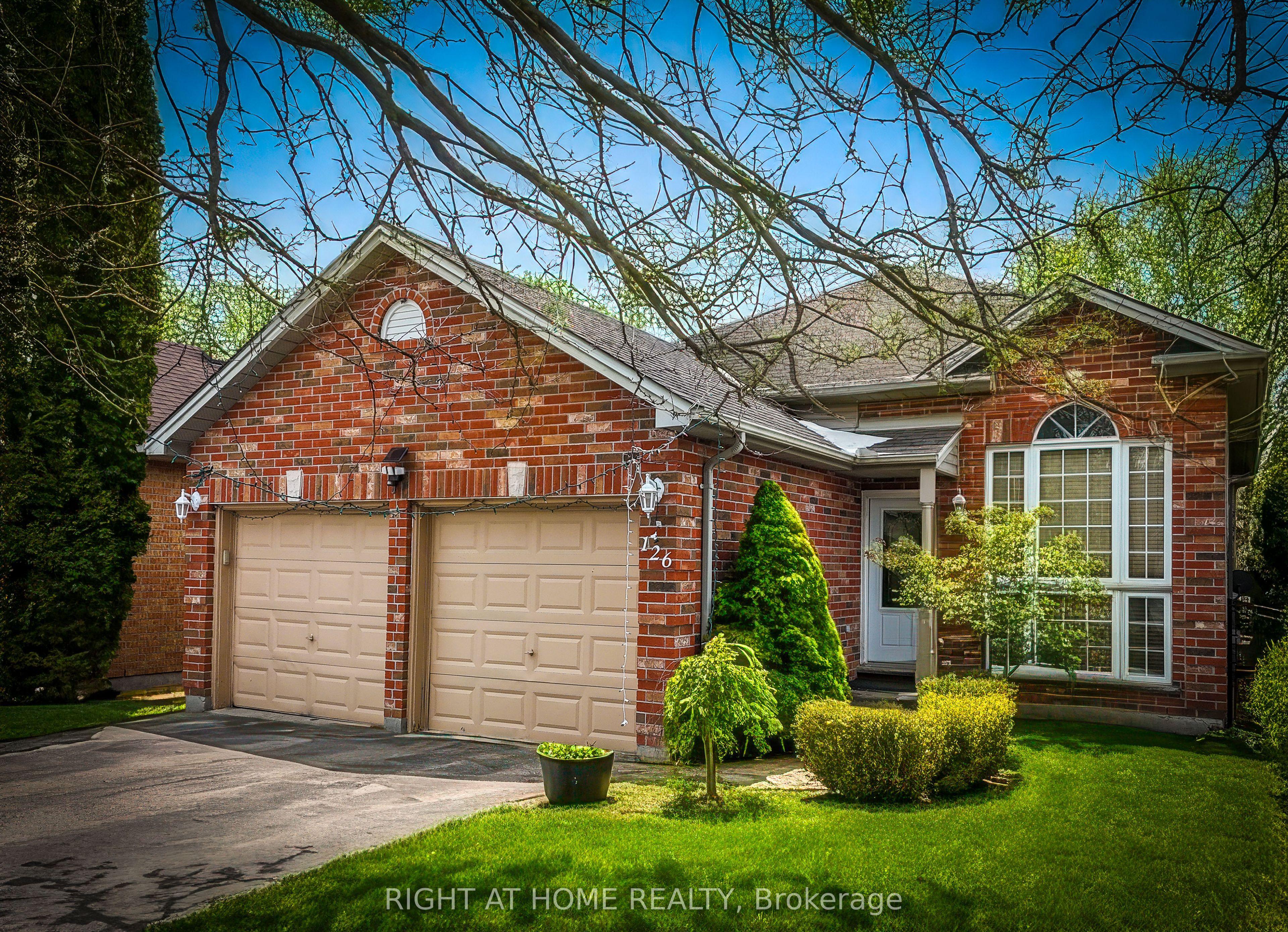 126 Meadowridge Road — photo 1