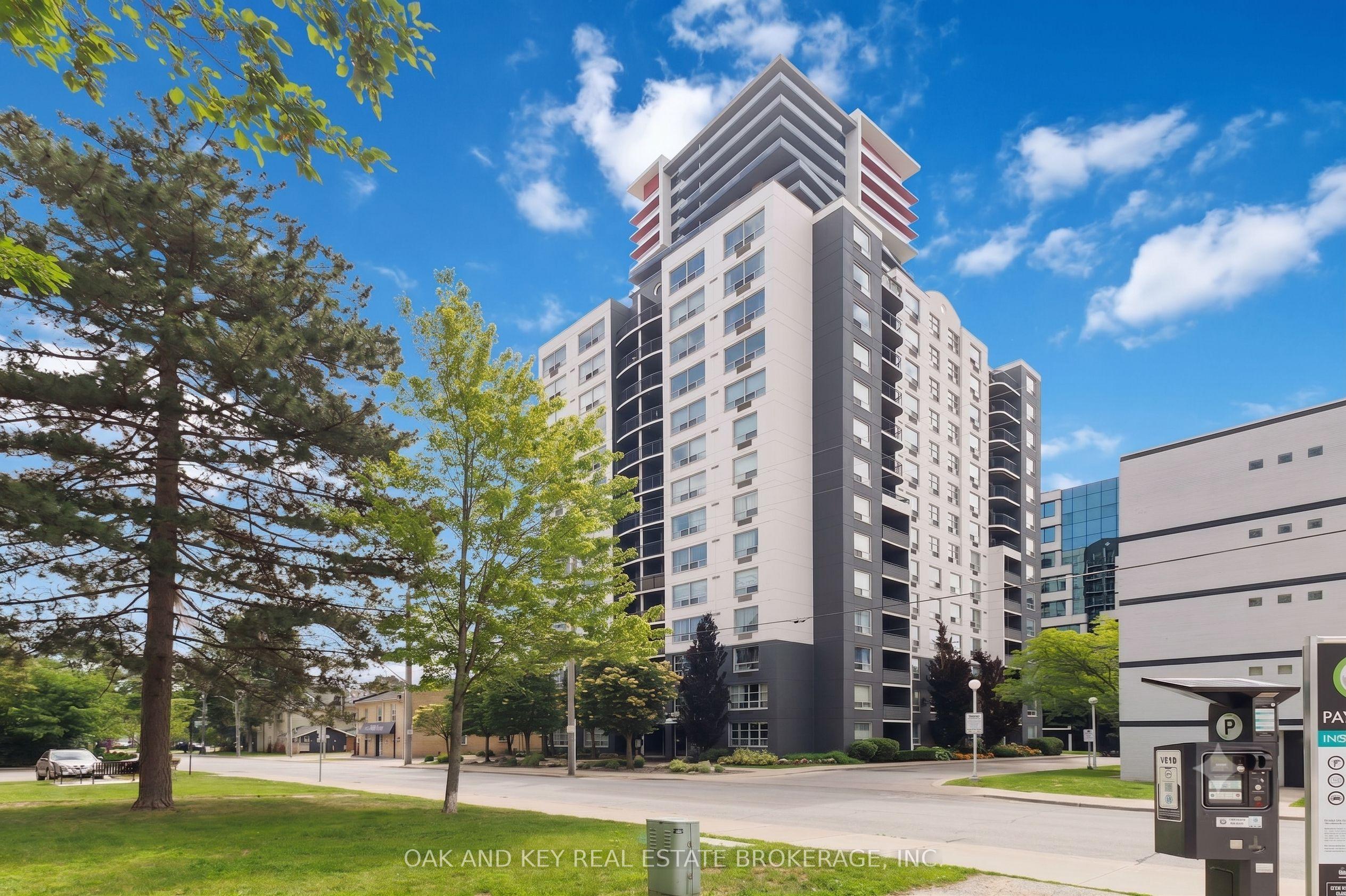 155 KENT Street, Unit 804 — photo 1